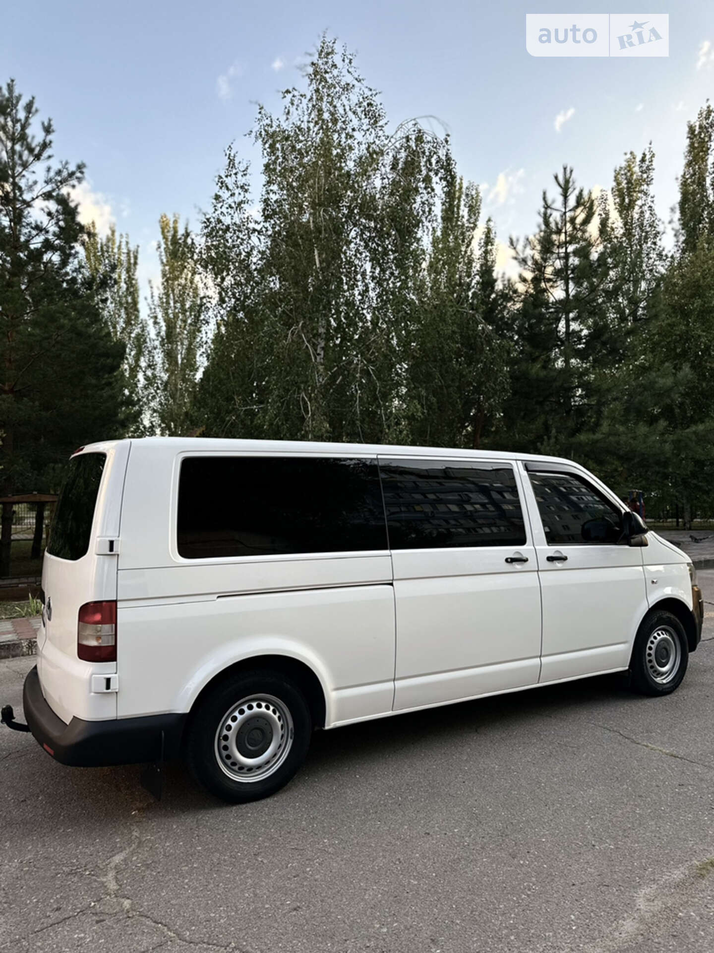 VOLKSWAGEN TRANSPORTER 2011