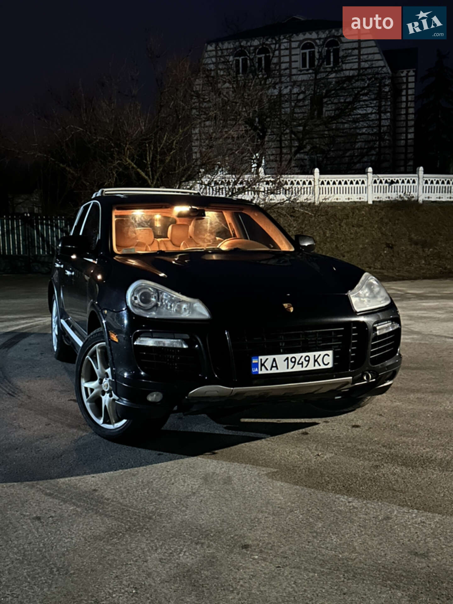 Головне фото звіту автомобіля PORSCHE CAYENNE 2008
