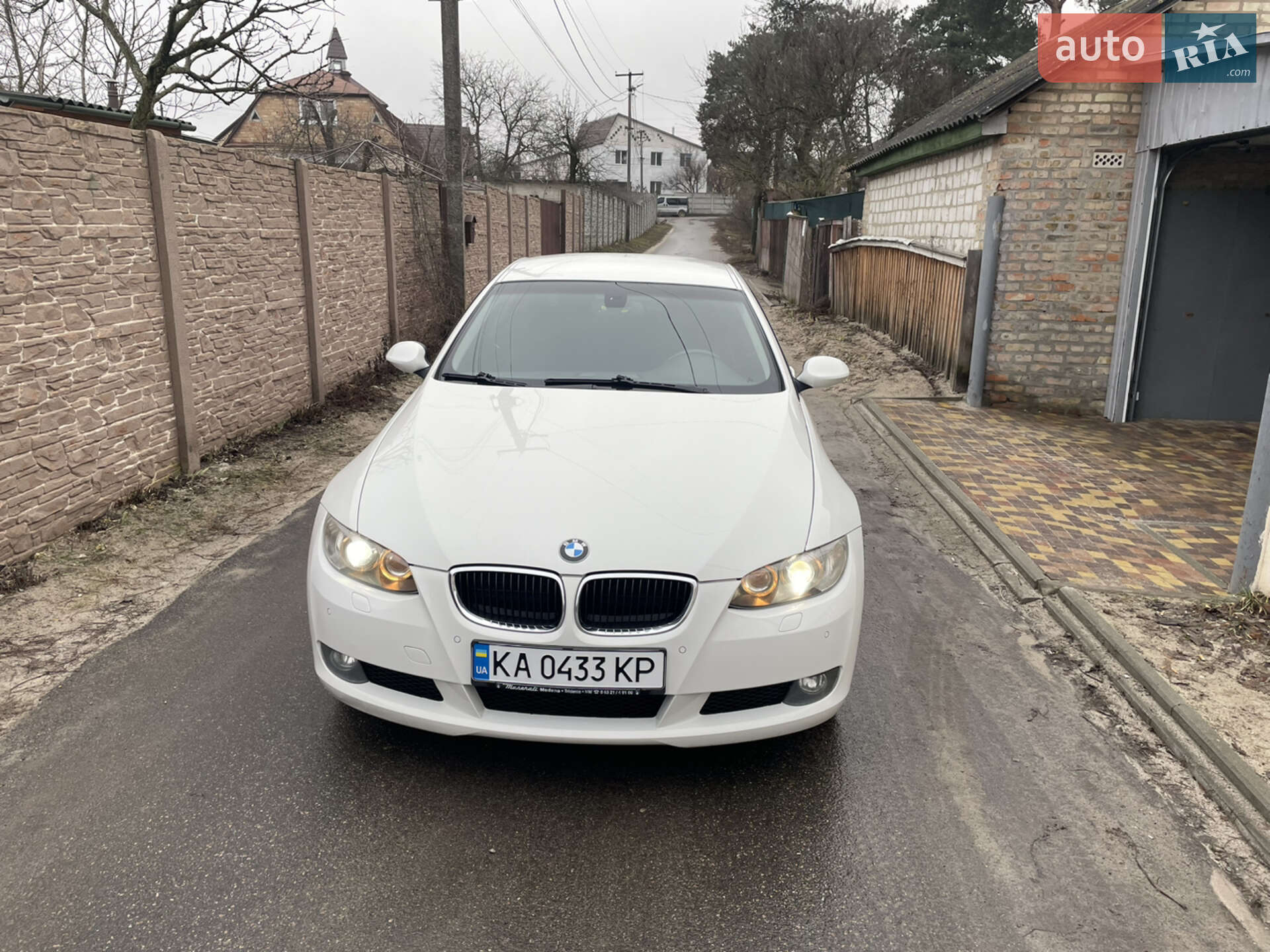 BMW 320I 2008