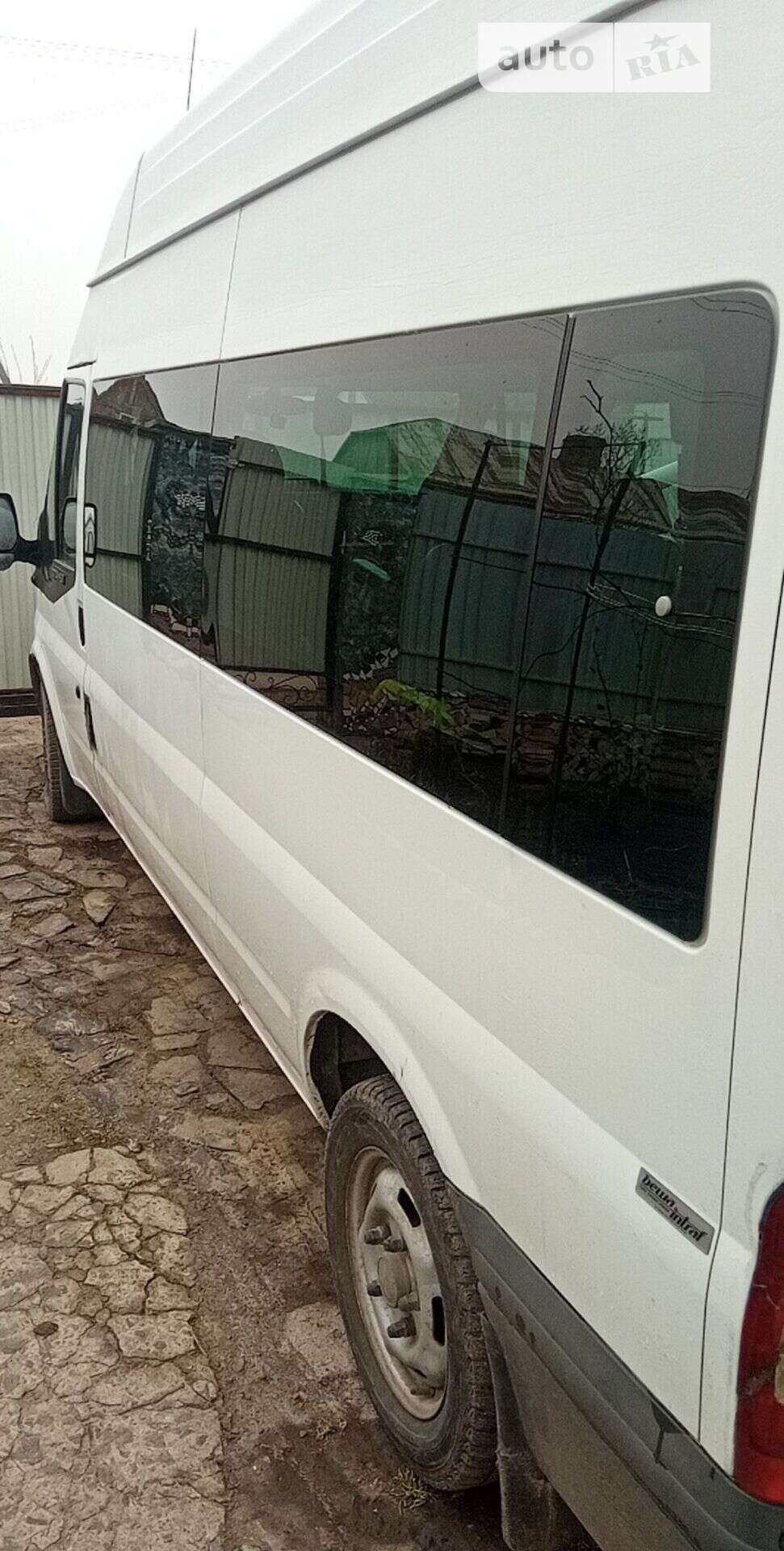 FORD TRANSIT 2011
