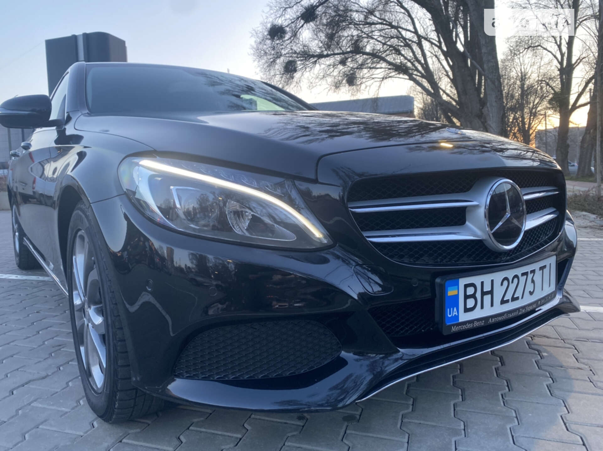 MERCEDES-BENZ C 220 D 2015