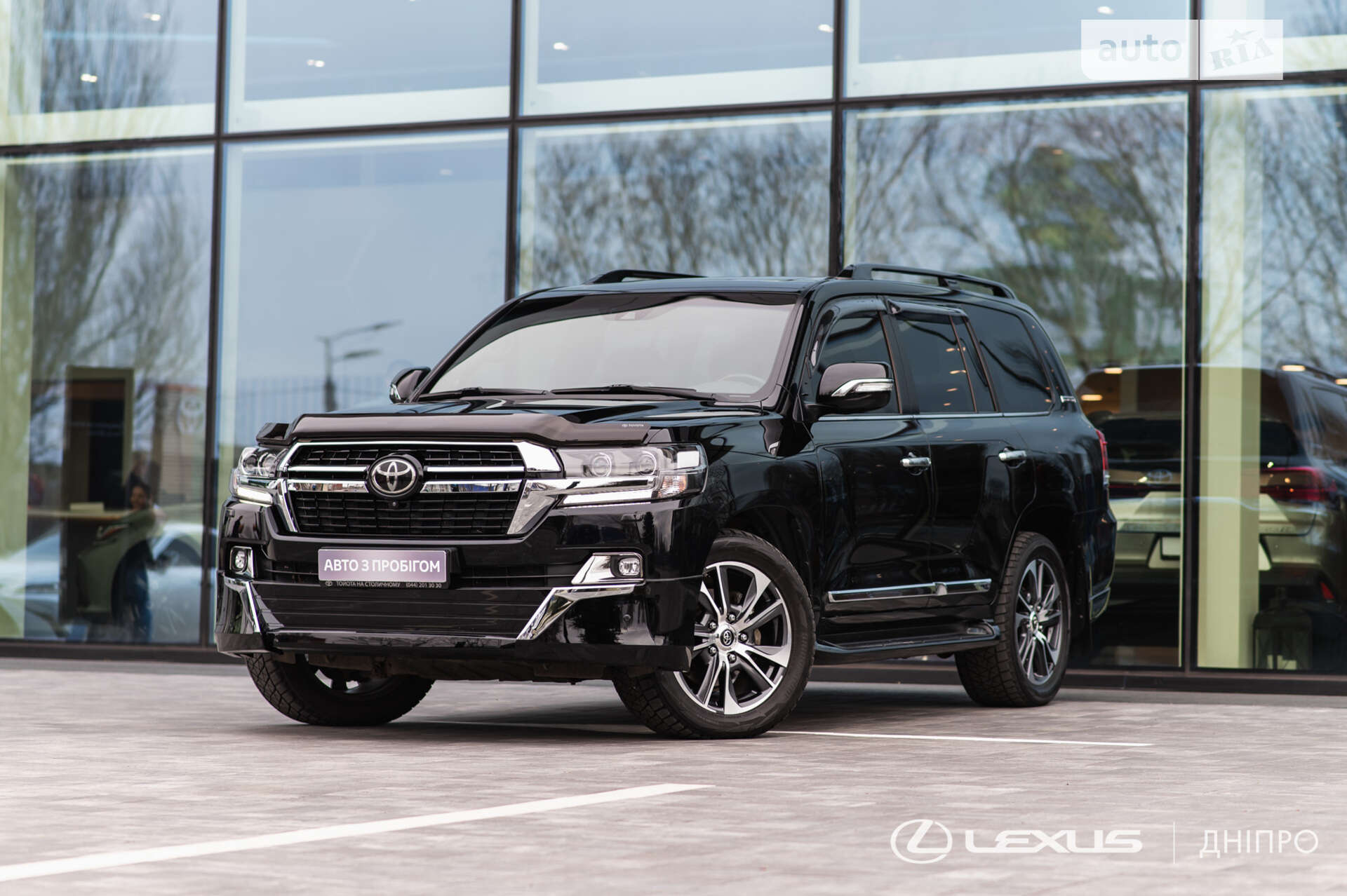 Головне фото звіту автомобіля TOYOTA LAND CRUISER 200 2020