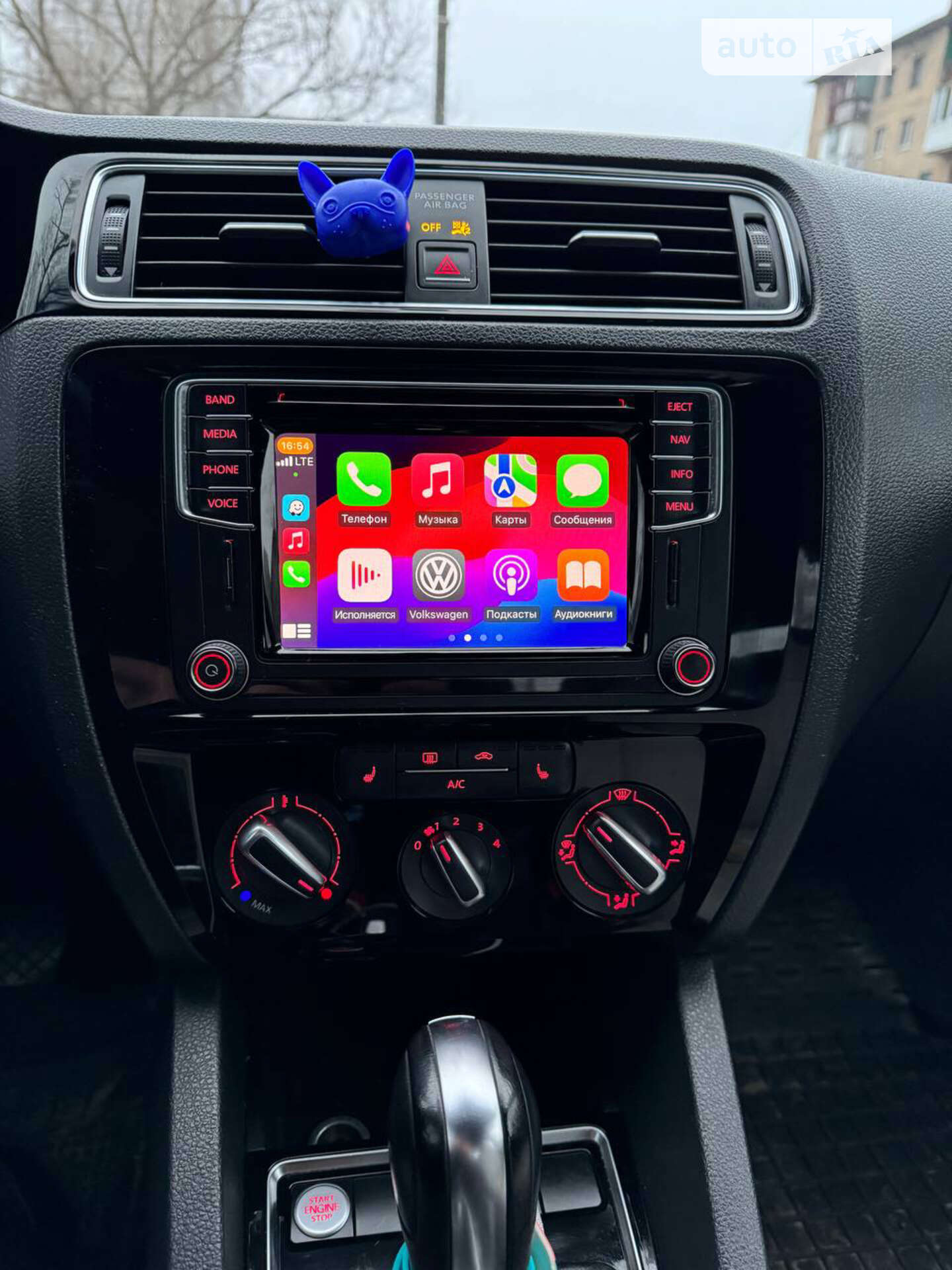 VOLKSWAGEN JETTA 2017
