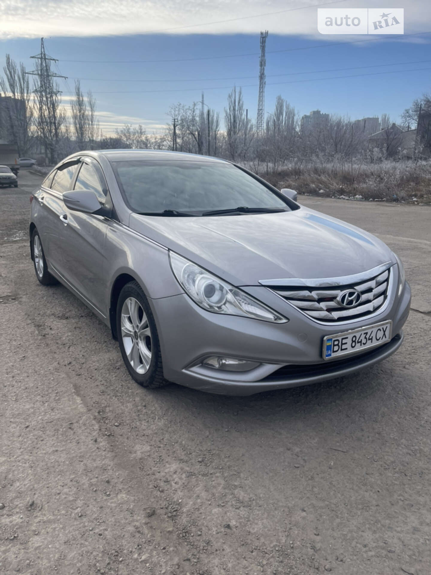 Головне фото звіту автомобіля HYUNDAI SONATA 2010