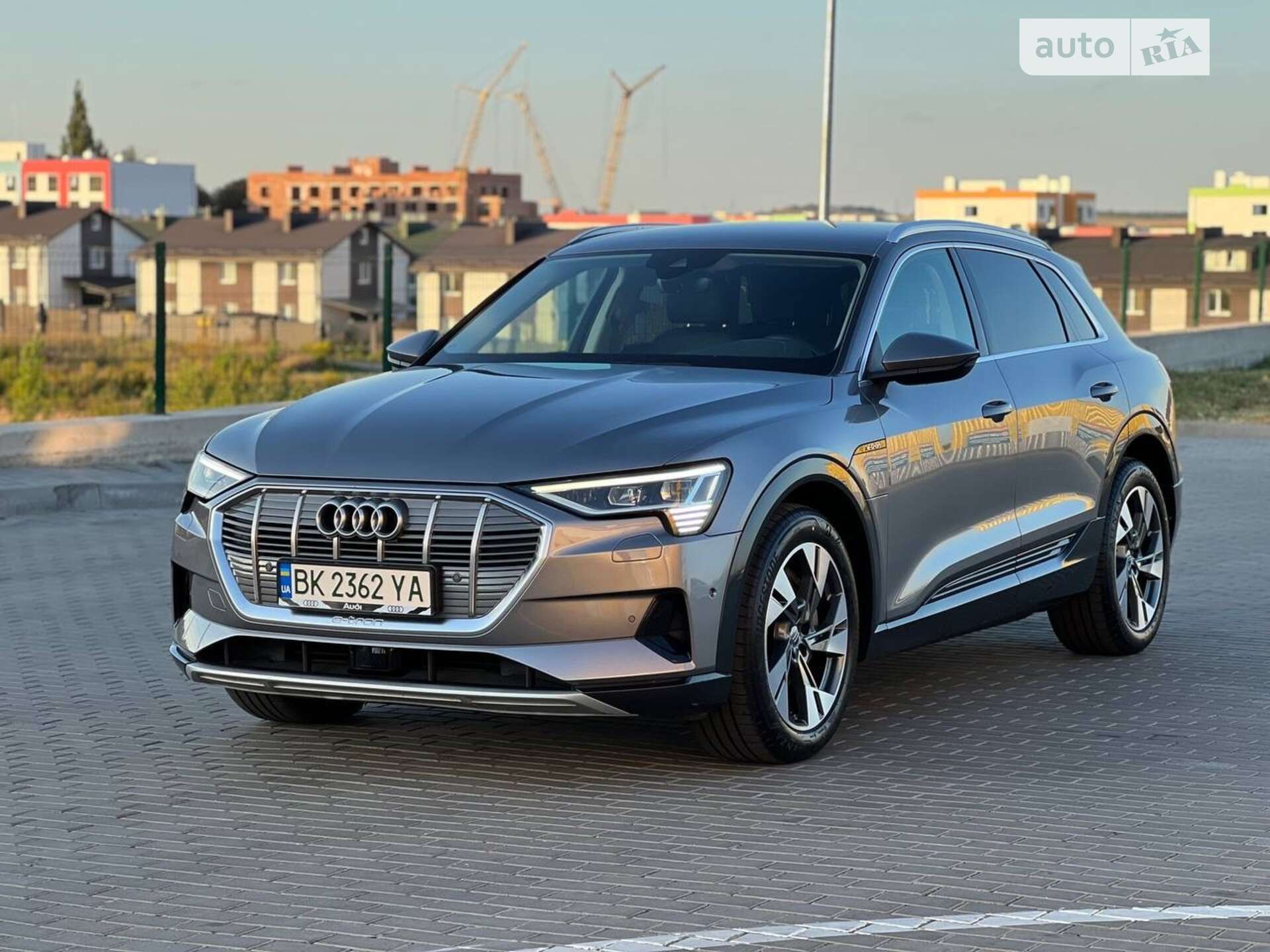 AUDI E-TRON 2018