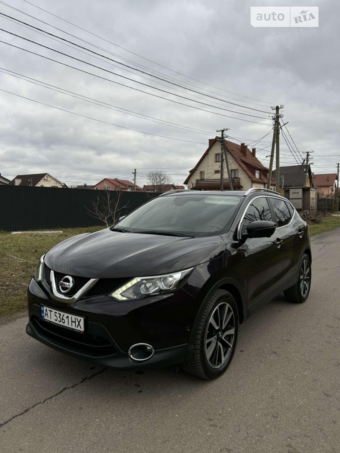 Головне фото звіту автомобіля NISSAN QASHQAI 2016