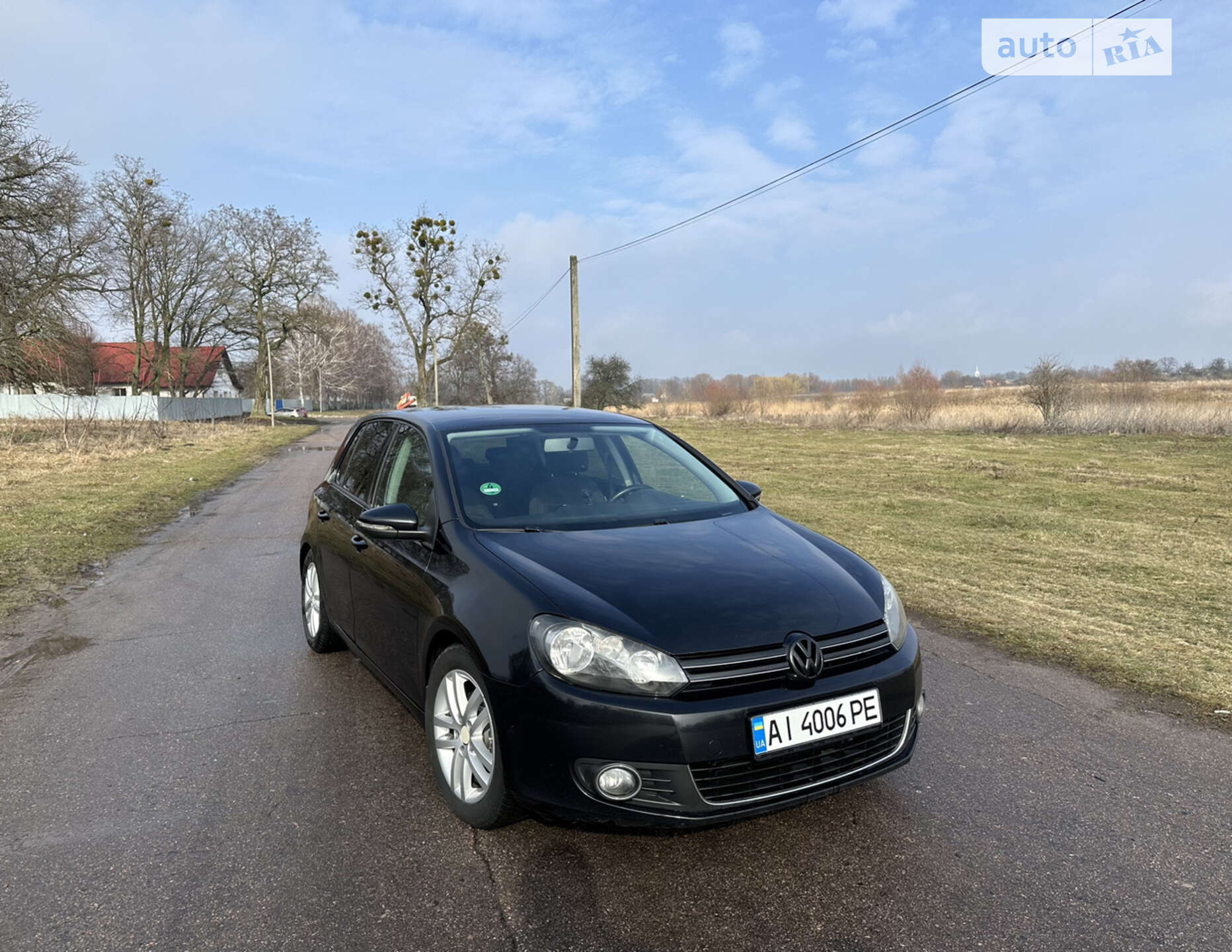 VOLKSWAGEN GOLF 2010