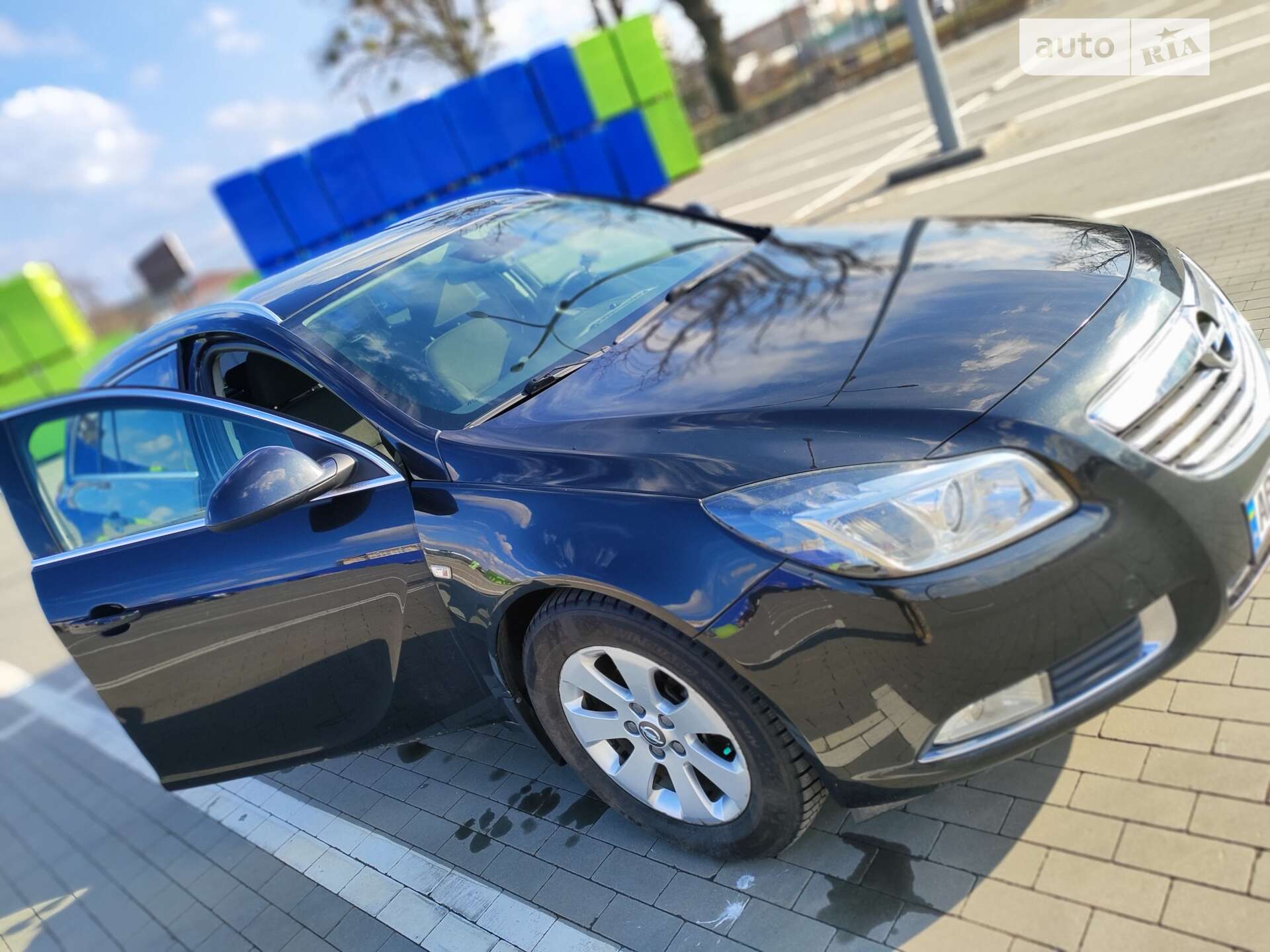 OPEL INSIGNIA SPORTS TOURER 2011