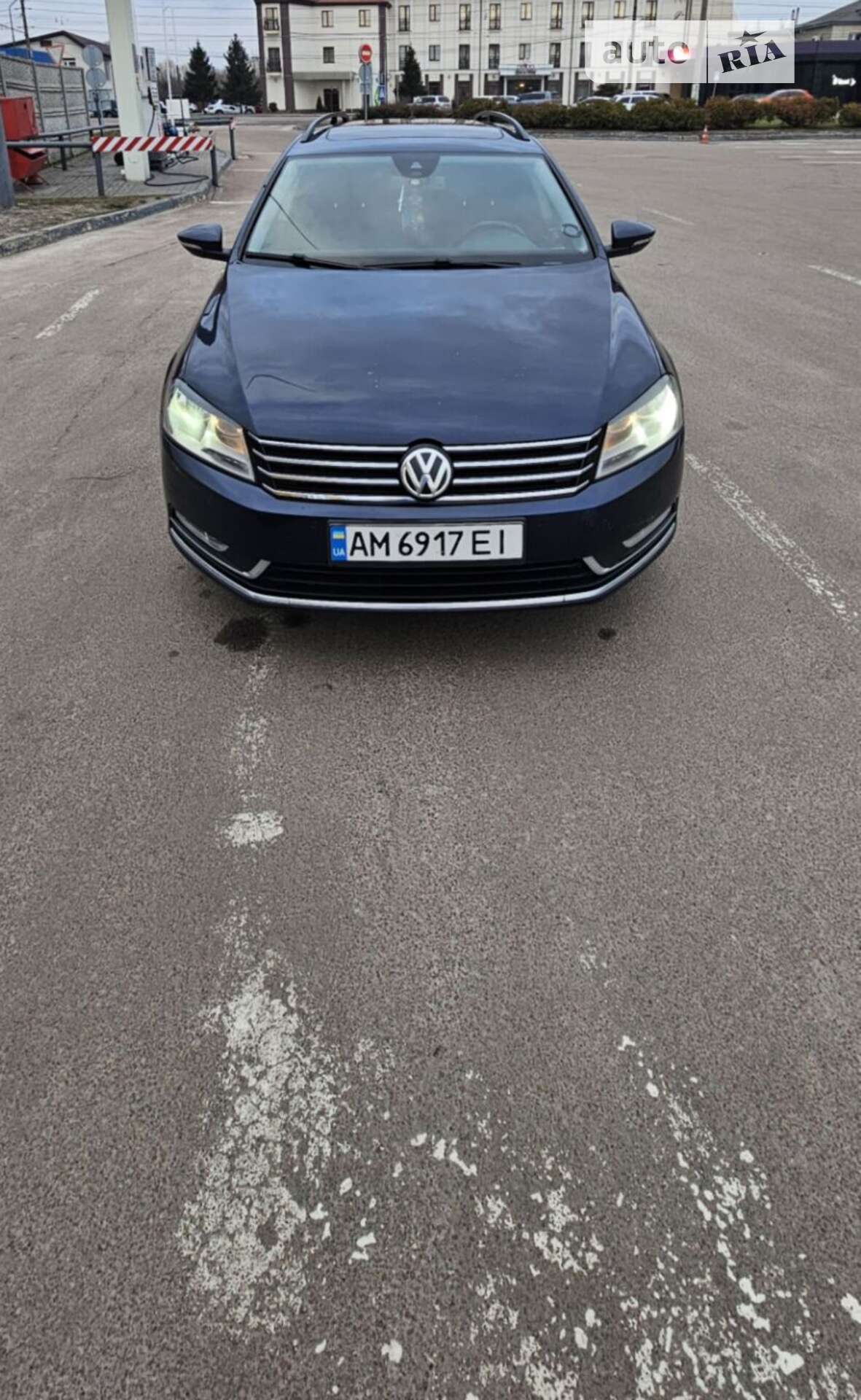 VOLKSWAGEN PASSAT 2013
