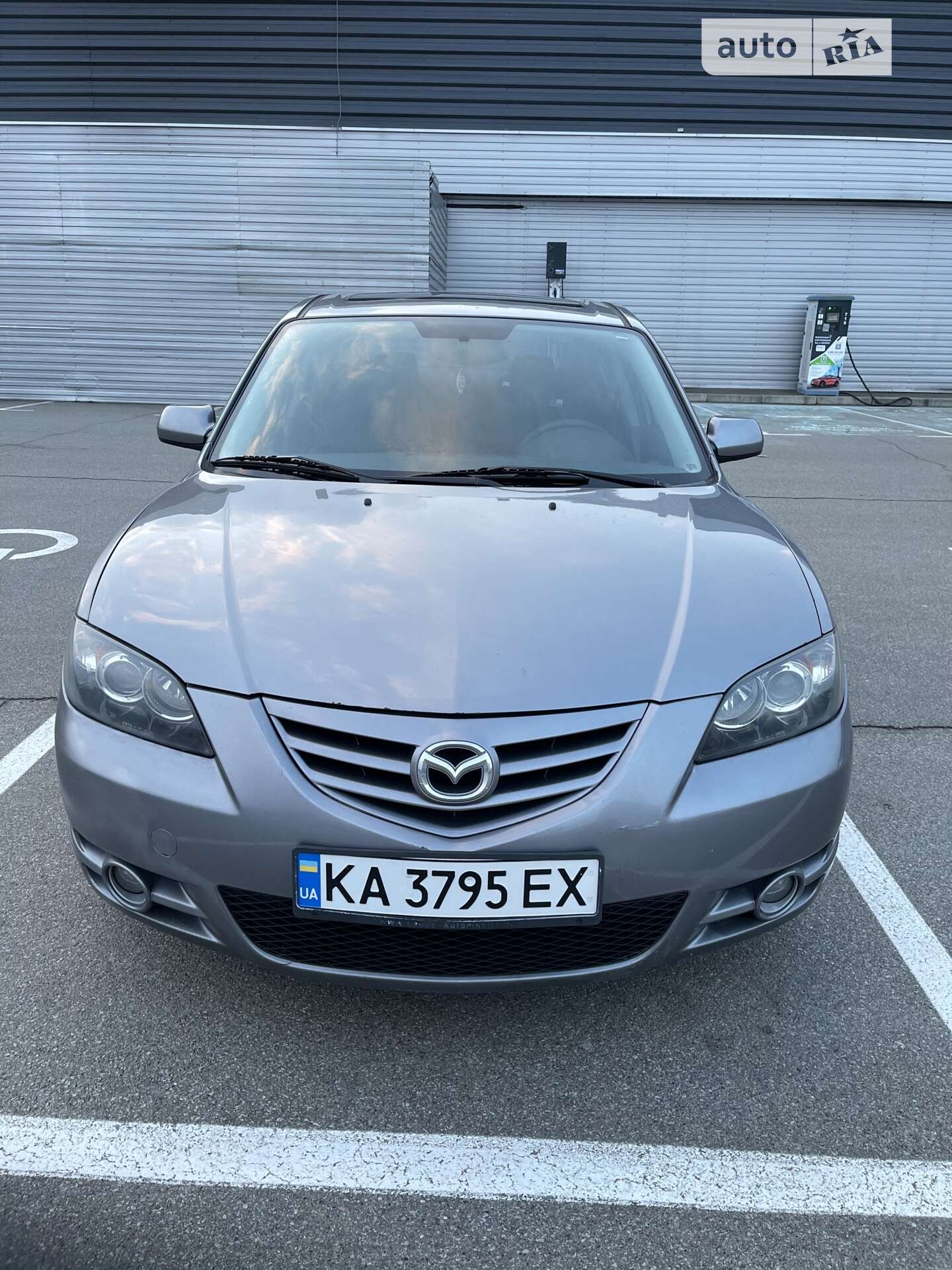 MAZDA 3 2005