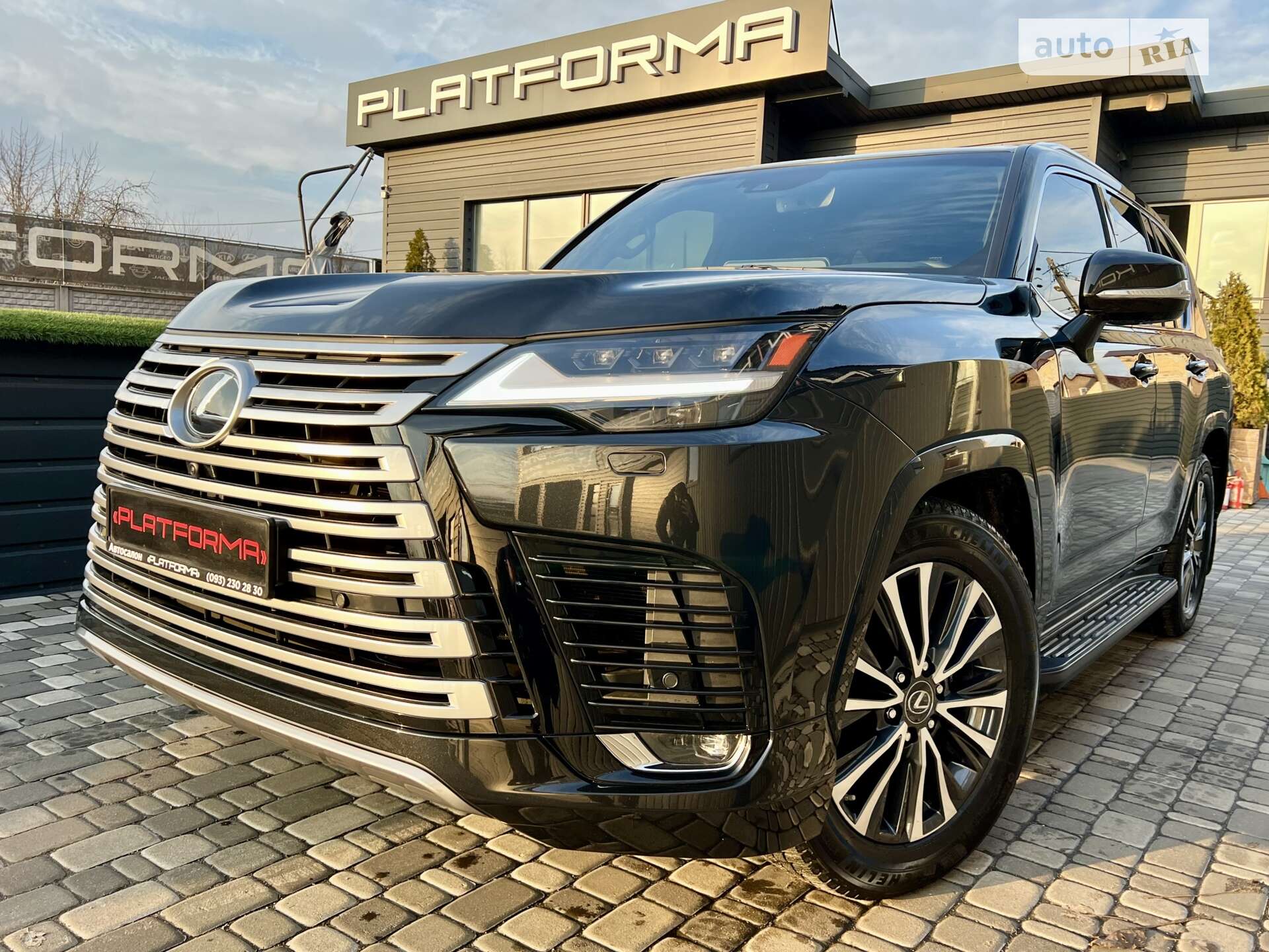 LEXUS LX 500D