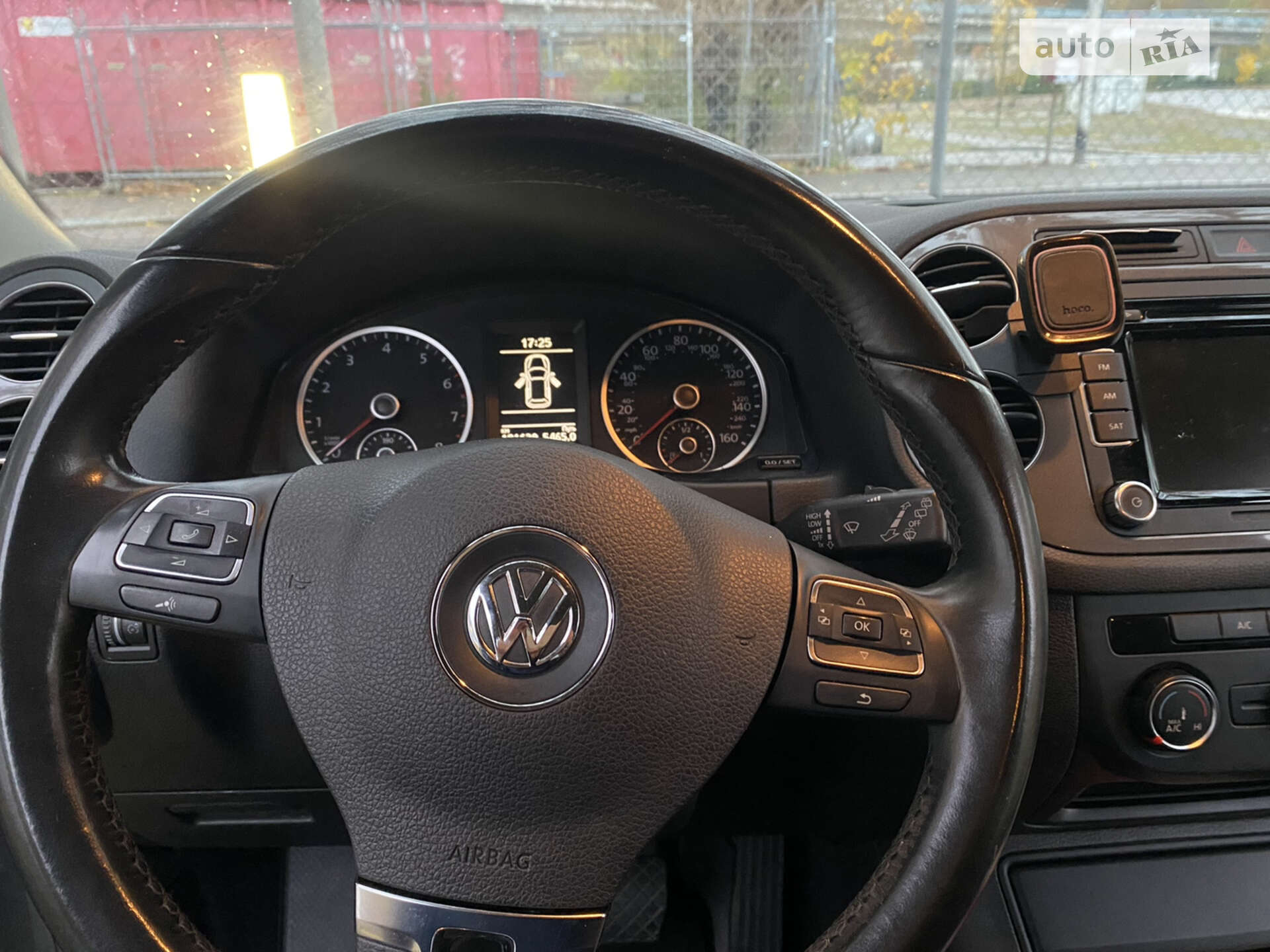 VOLKSWAGEN TIGUAN 2014