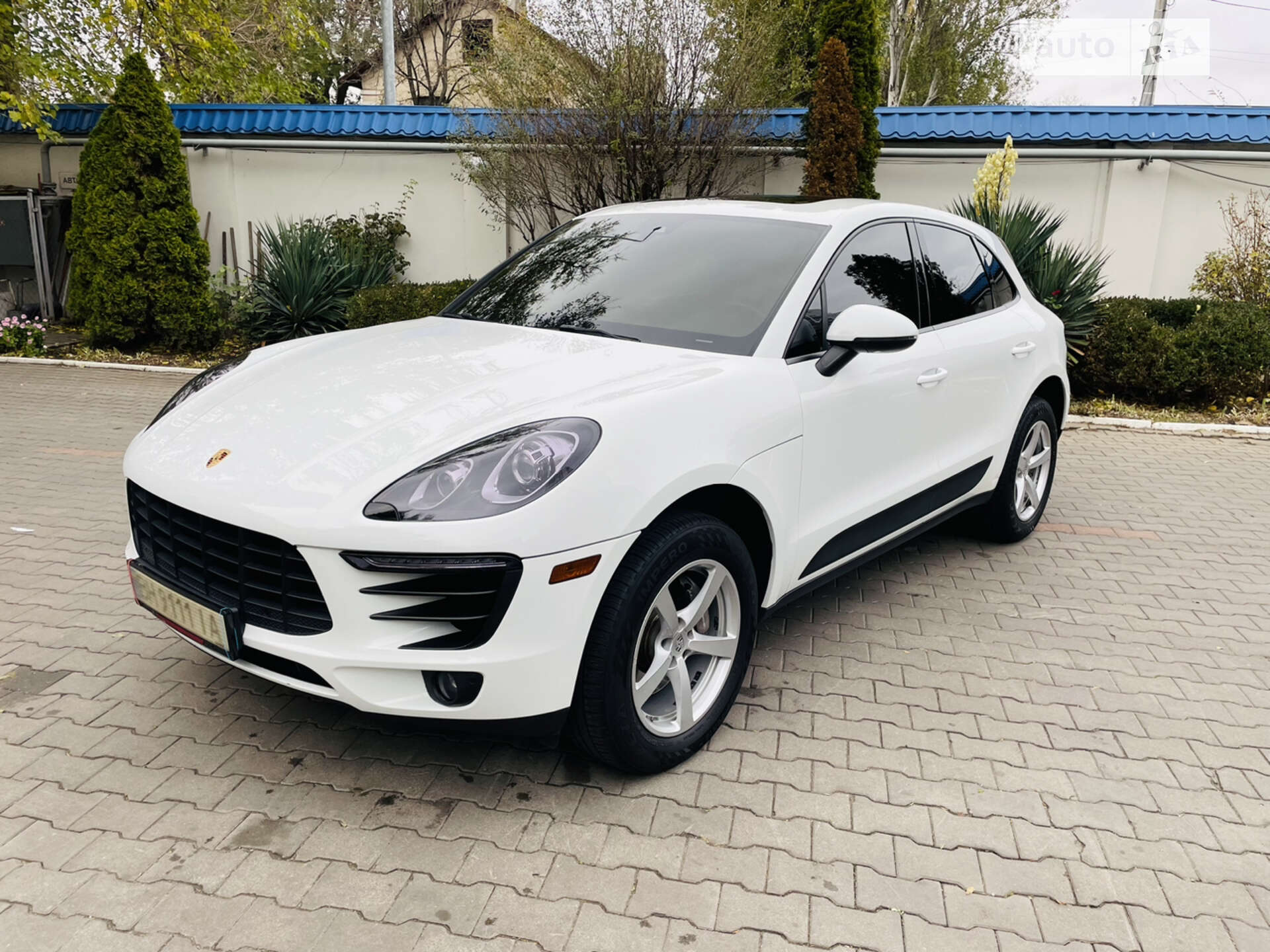 PORSCHE MACAN 2016