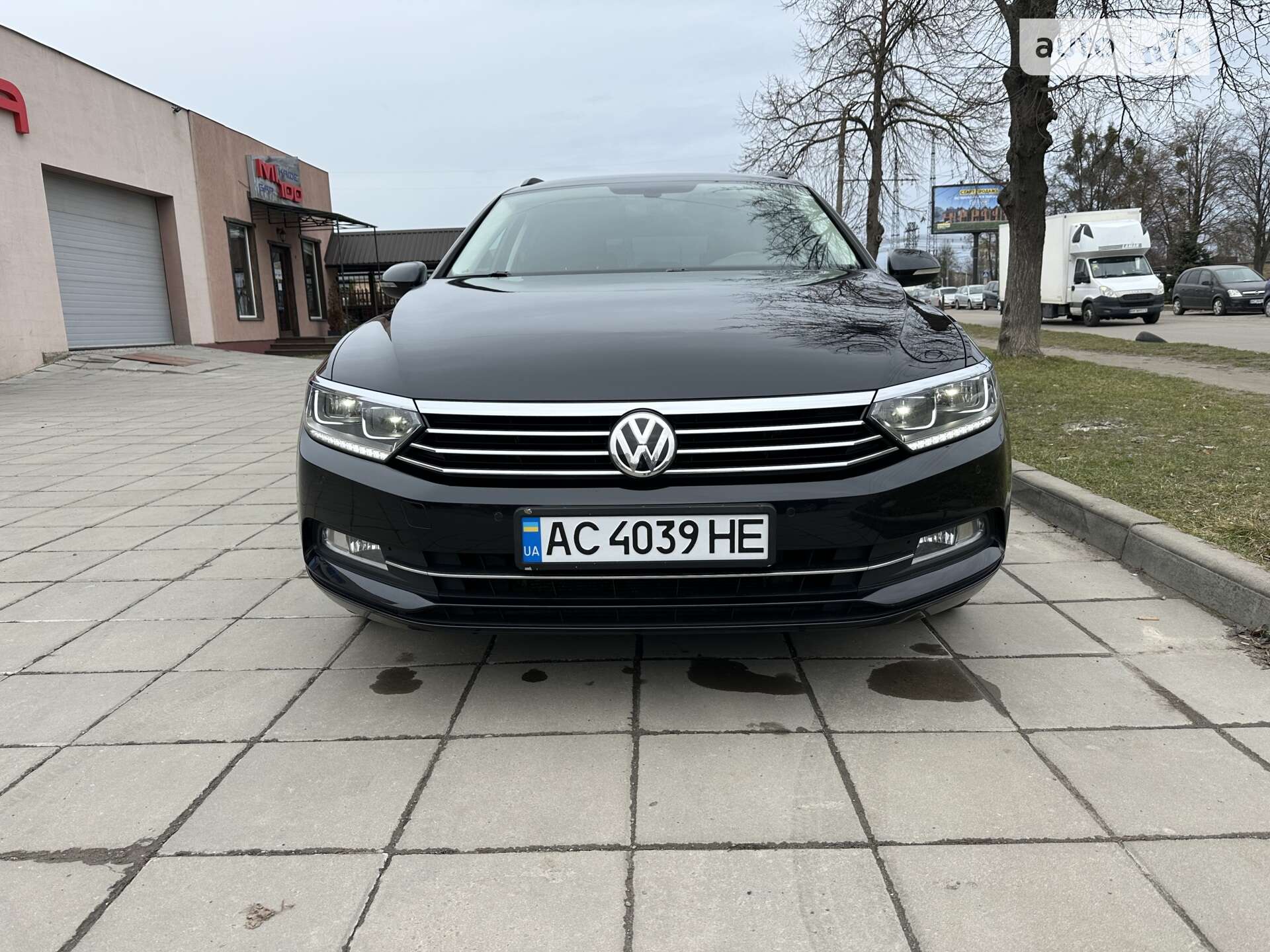 VOLKSWAGEN PASSAT 2016