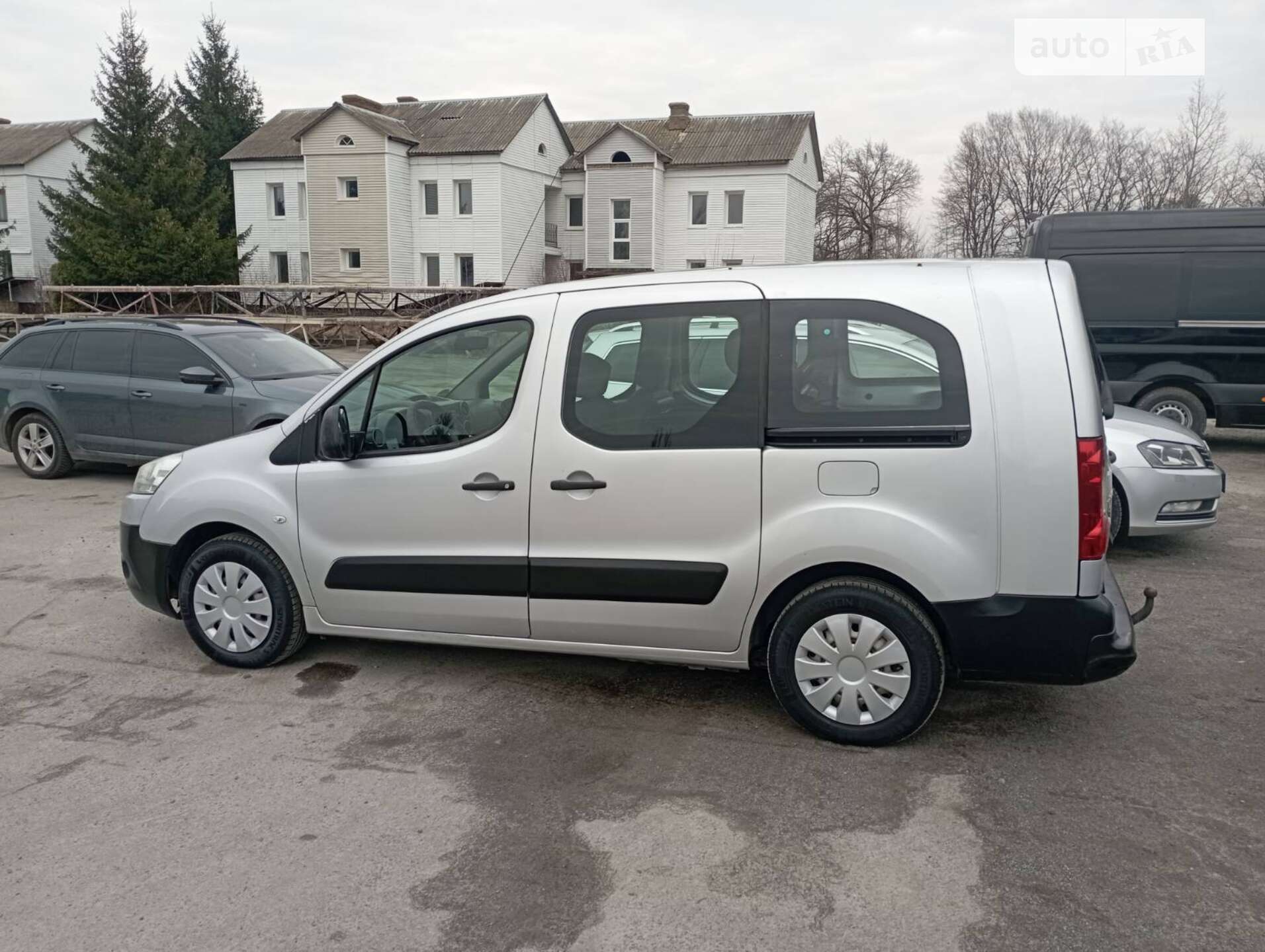 PEUGEOT PARTNER 2009