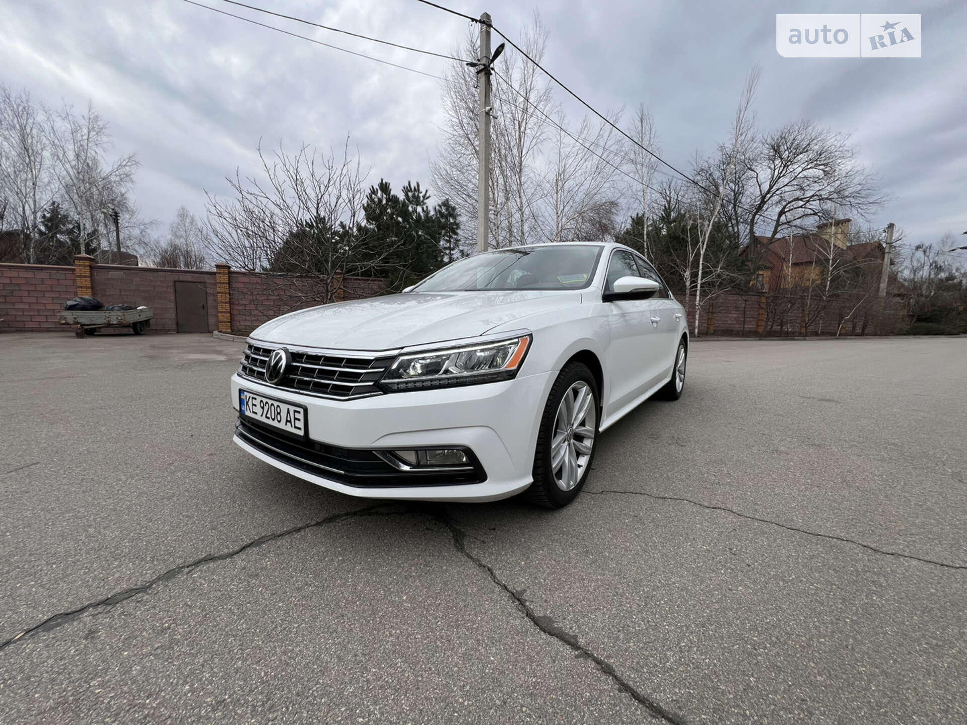 VOLKSWAGEN PASSAT 2018