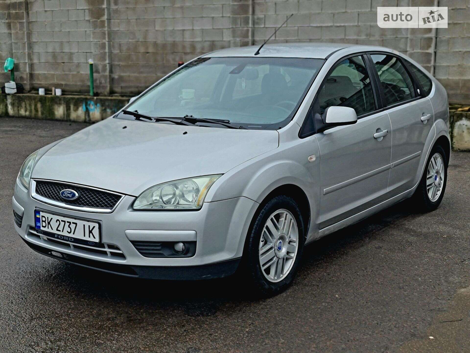 Головне фото звіту автомобіля FORD FOCUS 2006