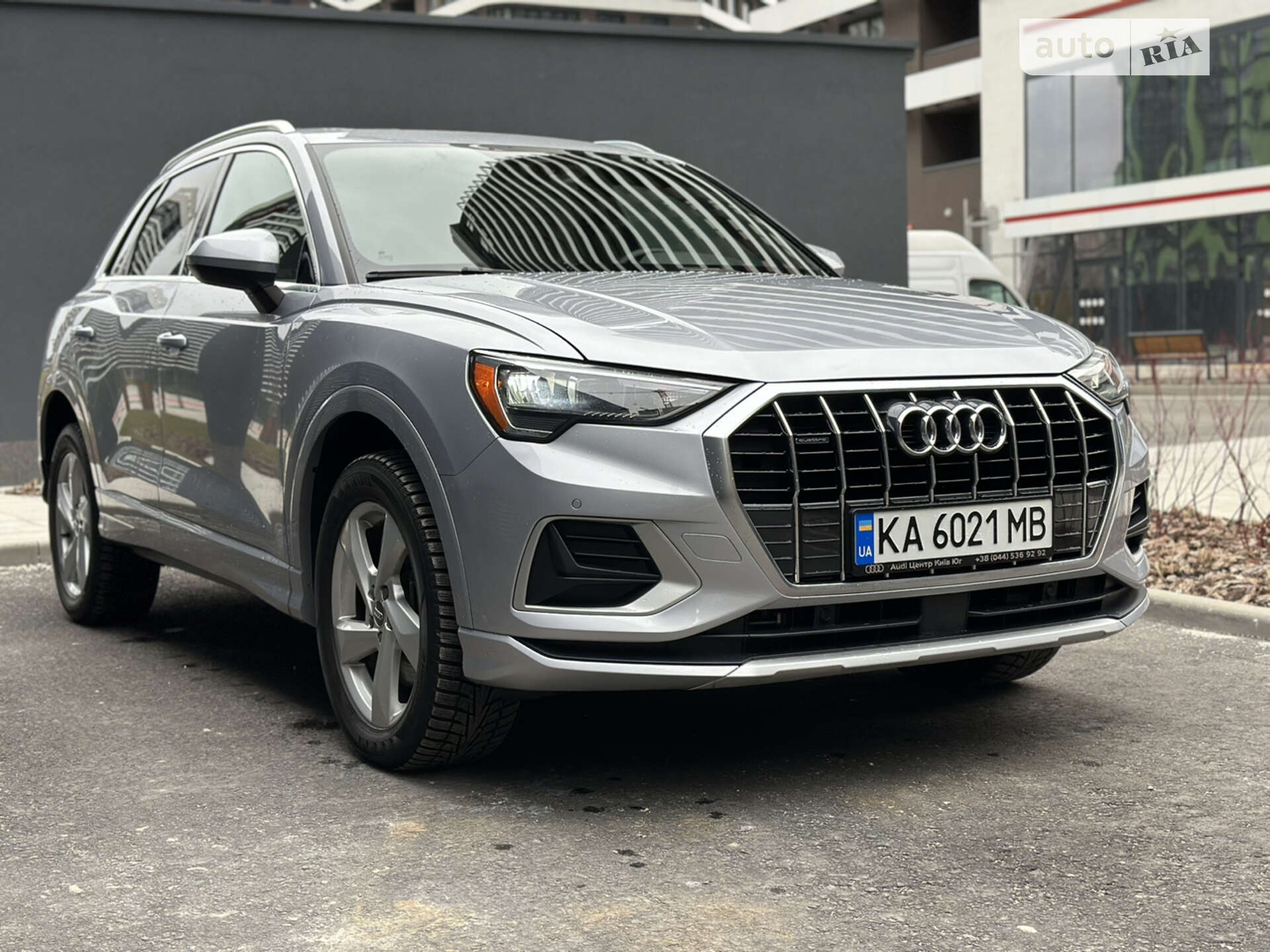 Головне фото звіту автомобіля AUDI Q3 2019