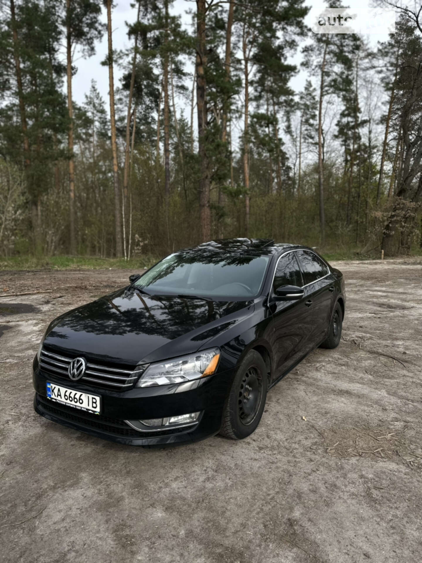 VOLKSWAGEN PASSAT 2013