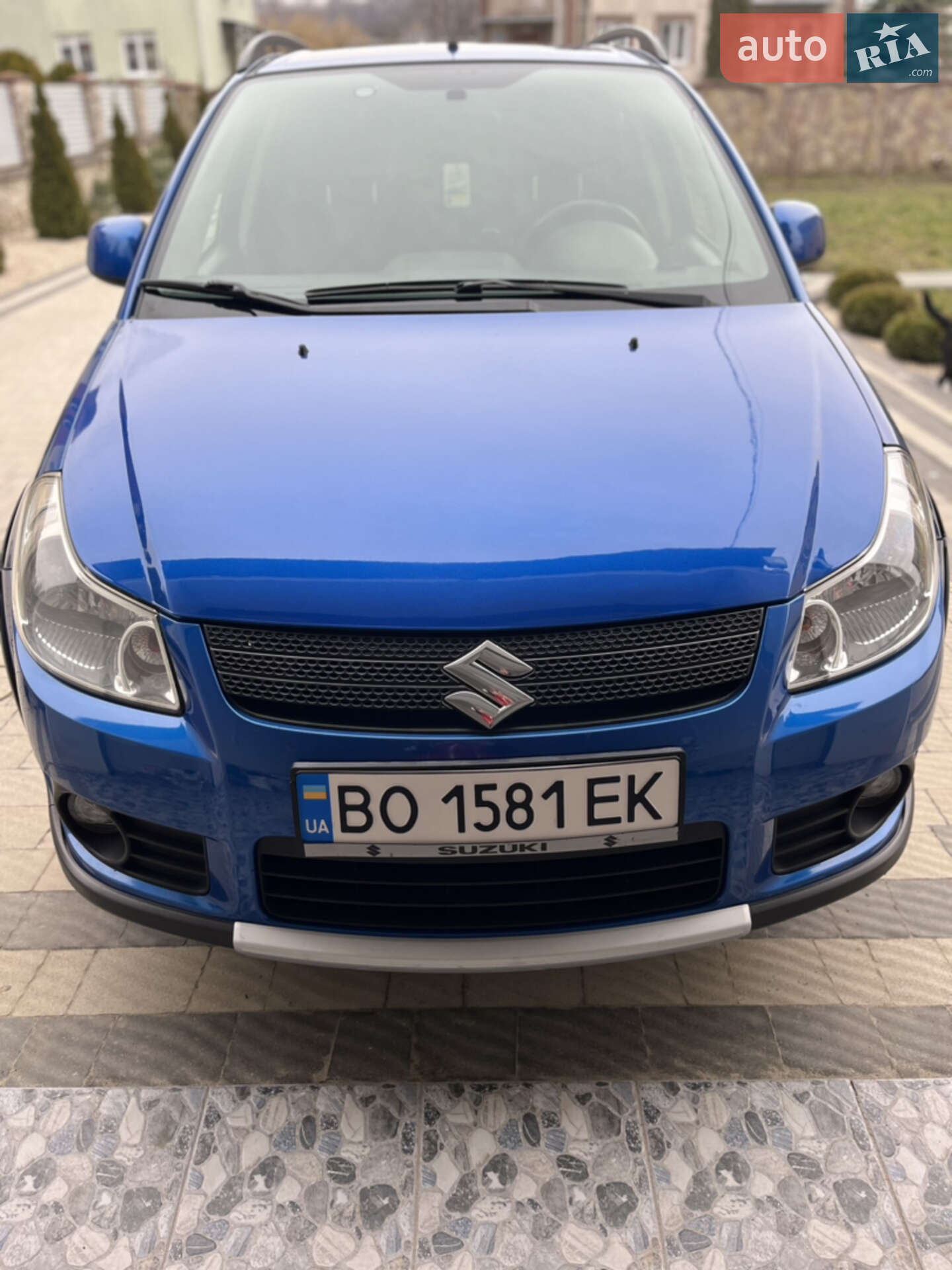 Головне фото звіту автомобіля SUZUKI SX-4 2012