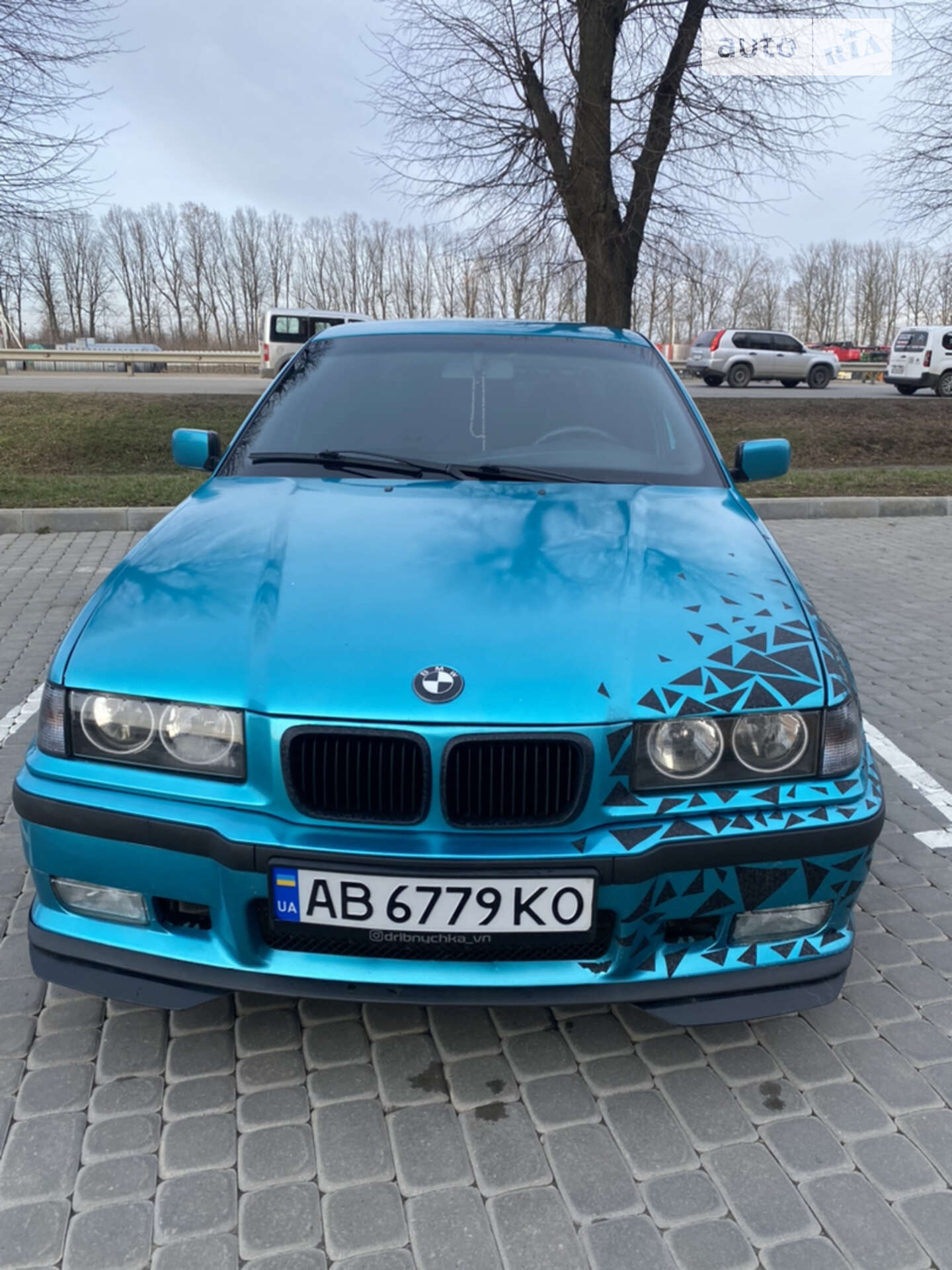 BMW 323I 1996