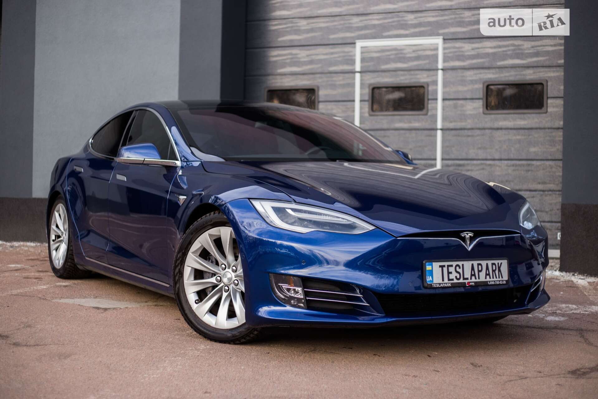 TESLA MODEL S 2018