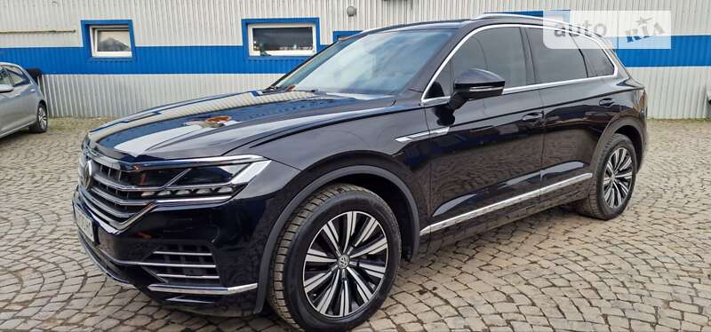 VOLKSWAGEN TOUAREG 2018