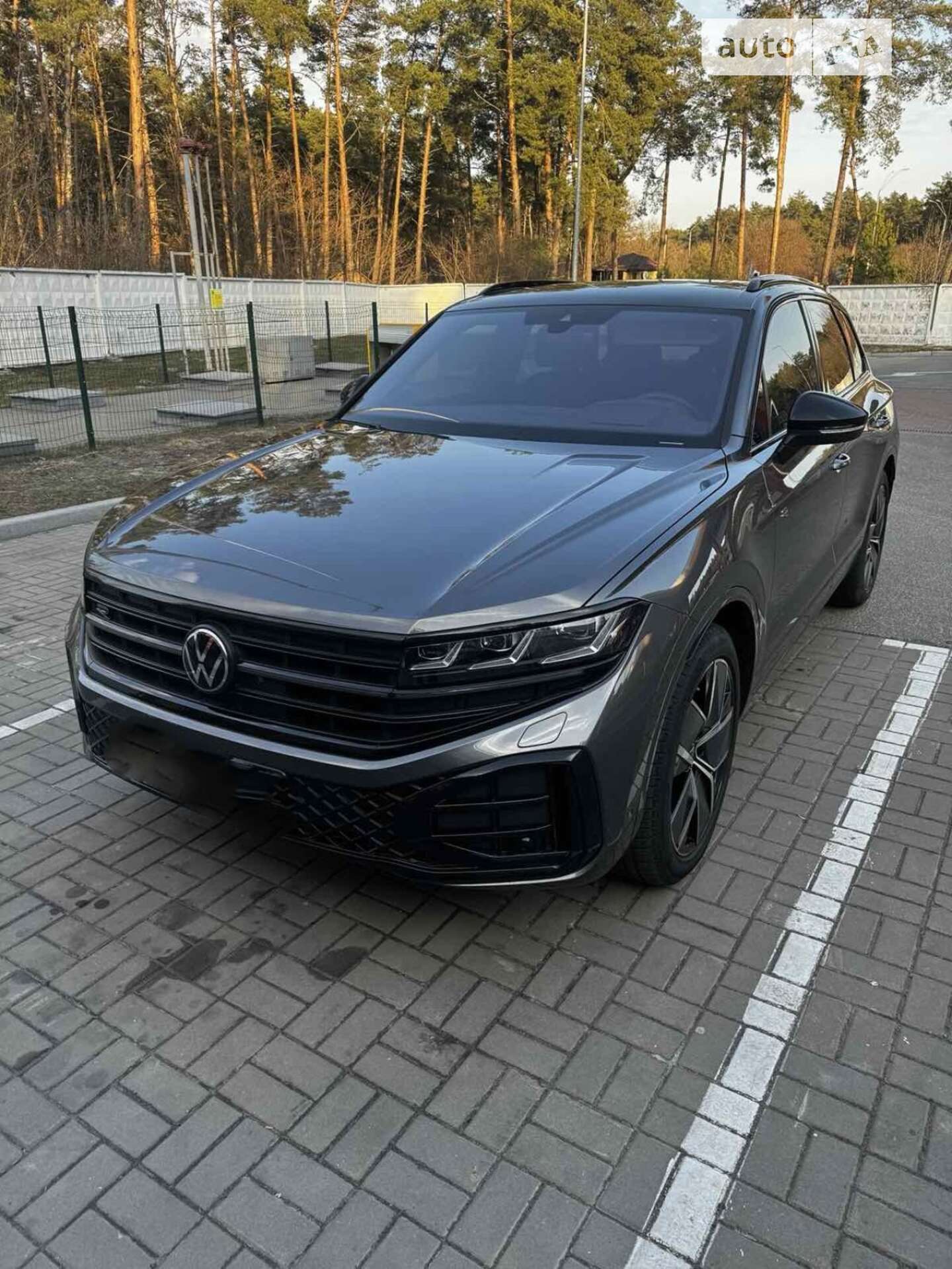 VOLKSWAGEN TOUAREG 2023