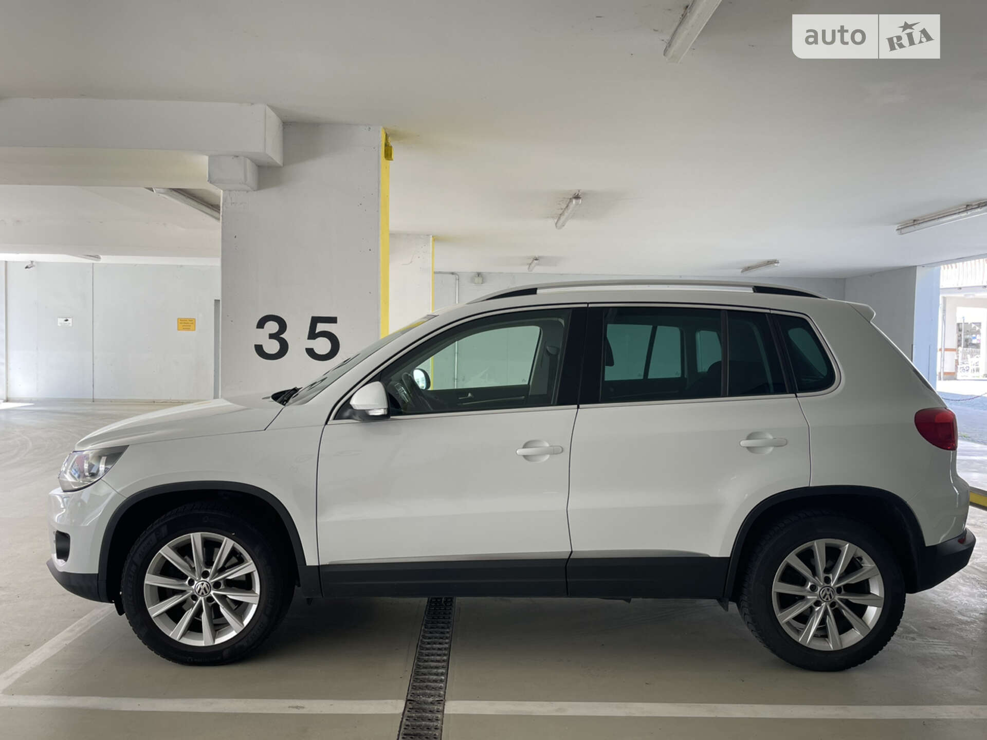 VOLKSWAGEN TIGUAN 2014