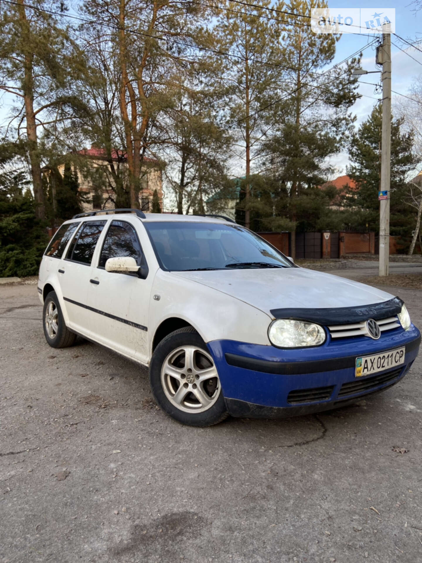 VOLKSWAGEN GOLF 2003