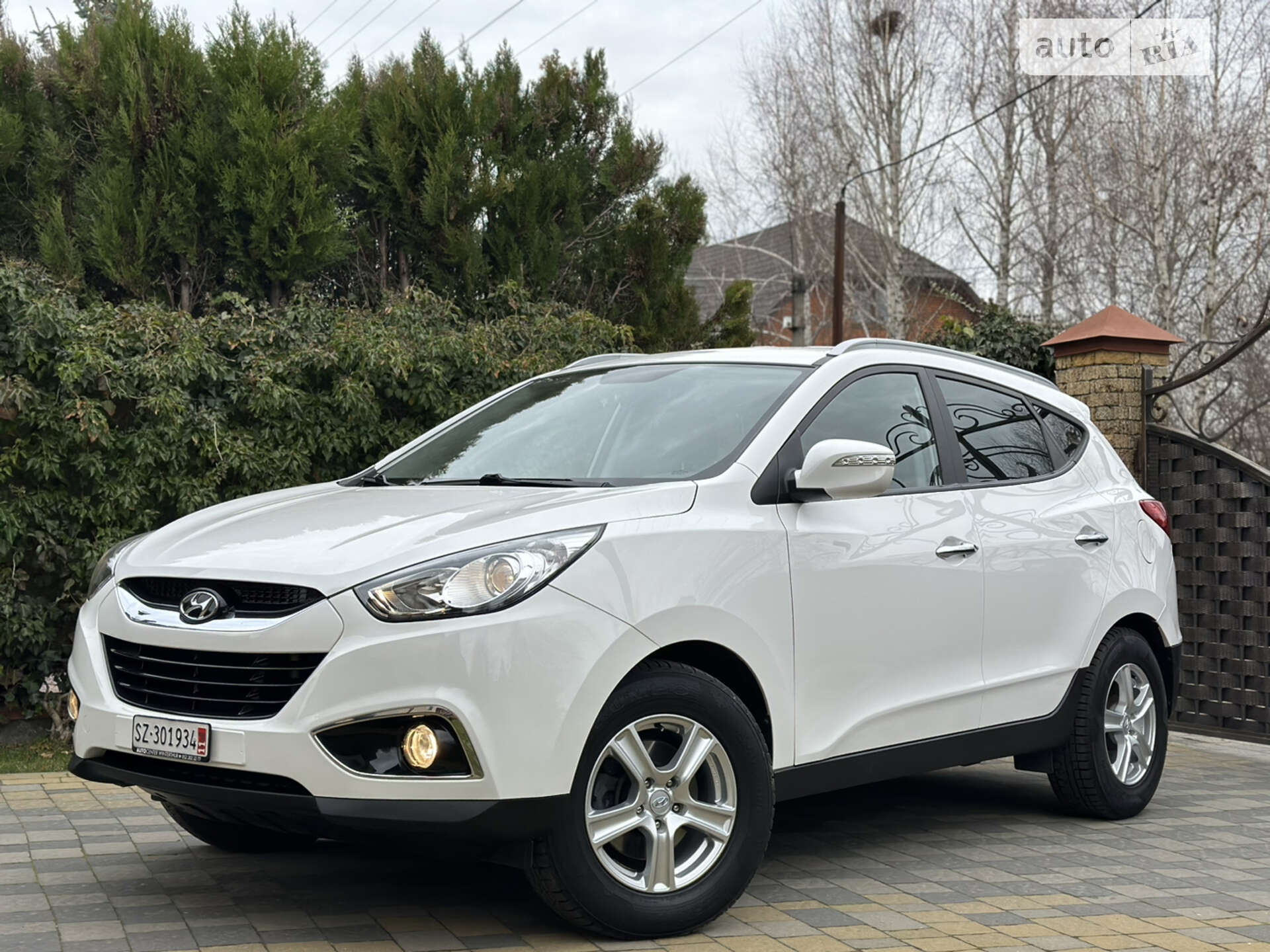 Головне фото звіту автомобіля HYUNDAI IX35 2012
