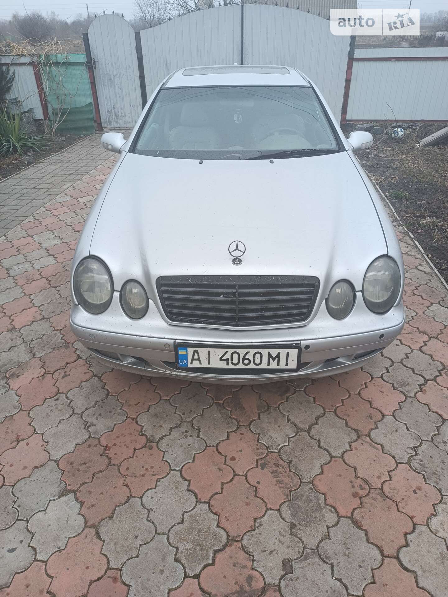 MERCEDES-BENZ CLK 230 1999