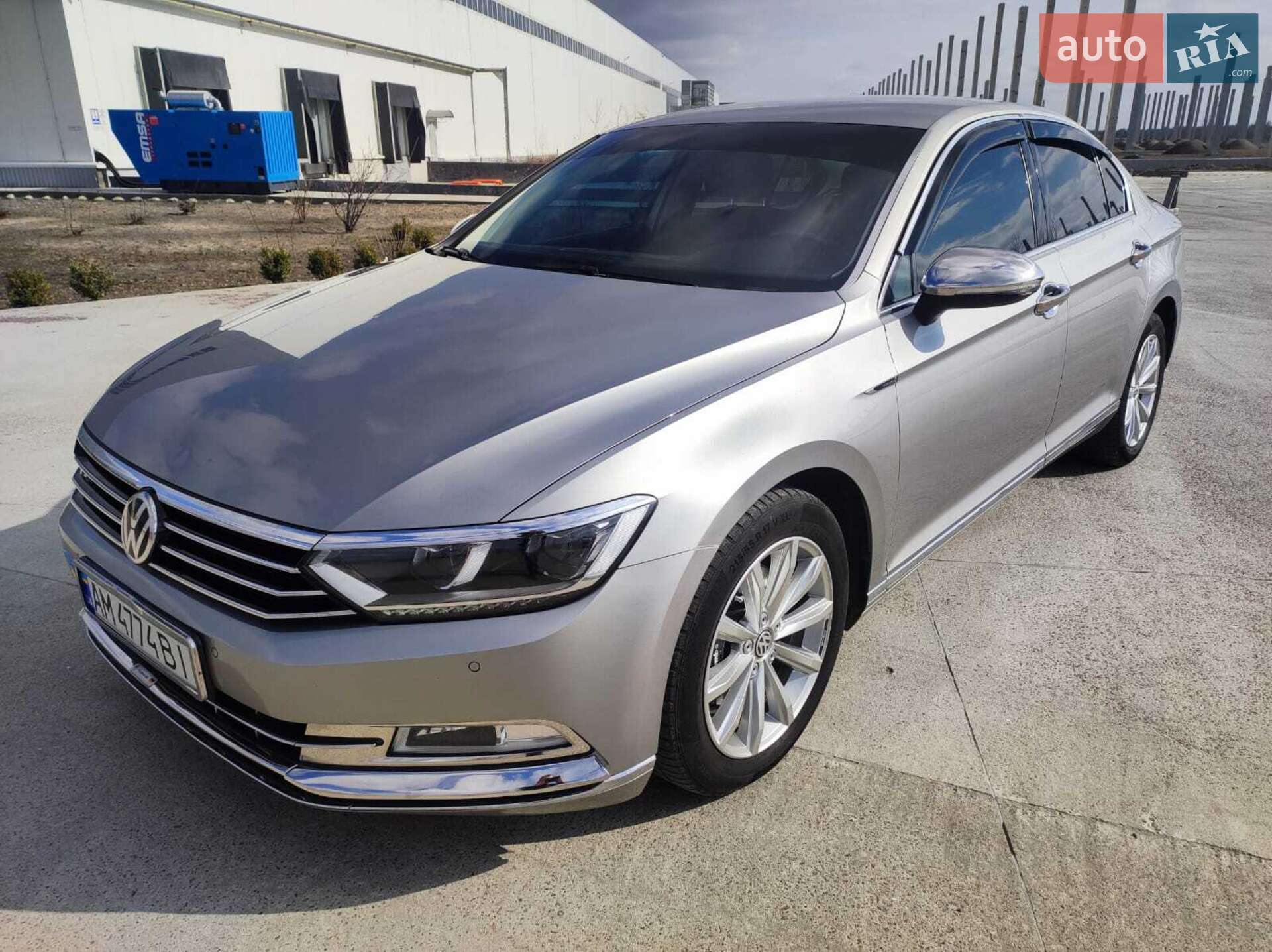 VOLKSWAGEN PASSAT 2016