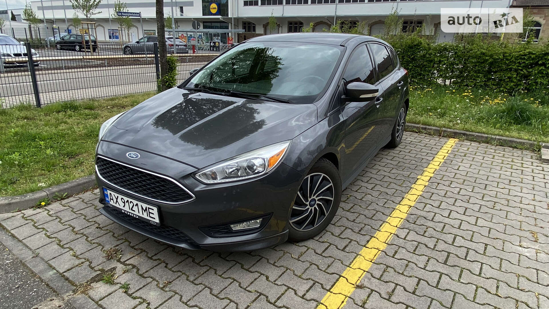 Головне фото звіту автомобіля FORD FOCUS 2016
