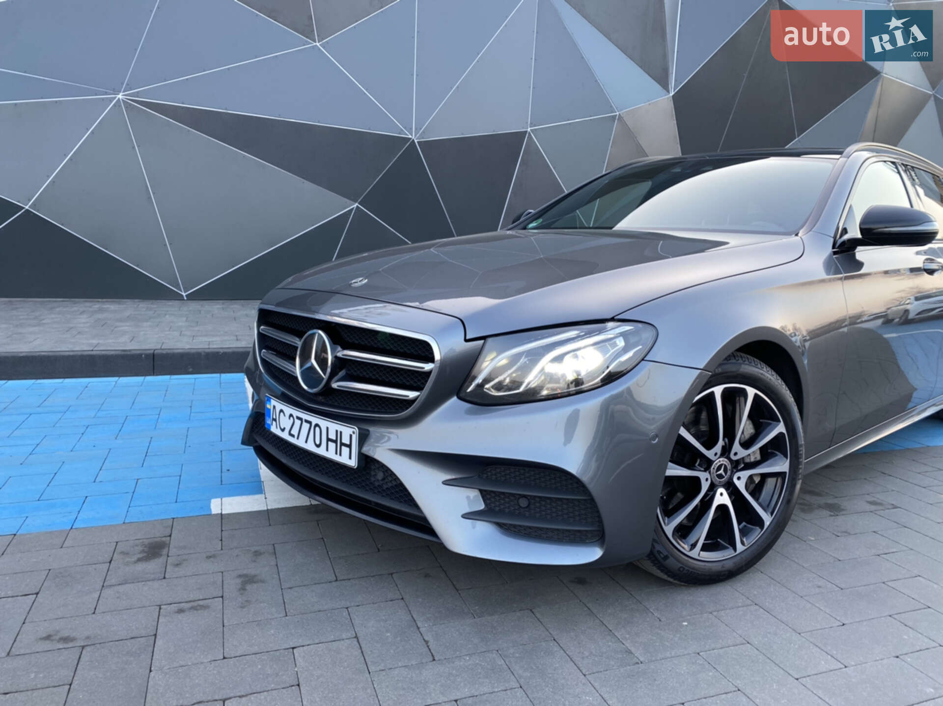 MERCEDES-BENZ E 350 2017