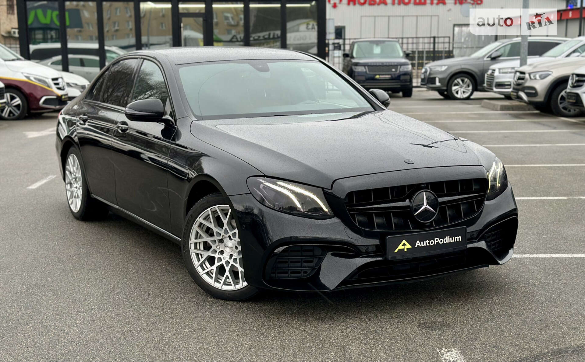 MERCEDES-BENZ E 220 CDI 2016