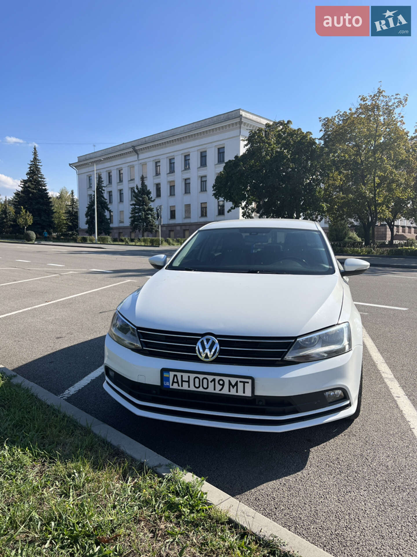 VOLKSWAGEN JETTA 2016