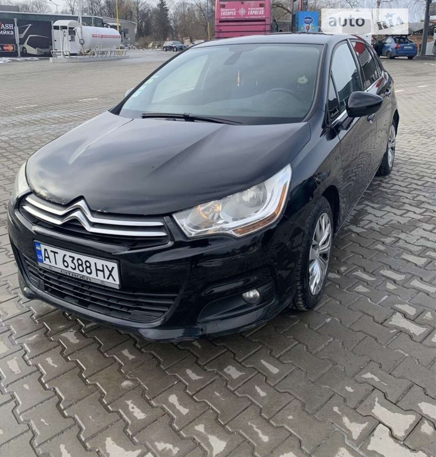 Головне фото звіту автомобіля CITROEN C4 2012
