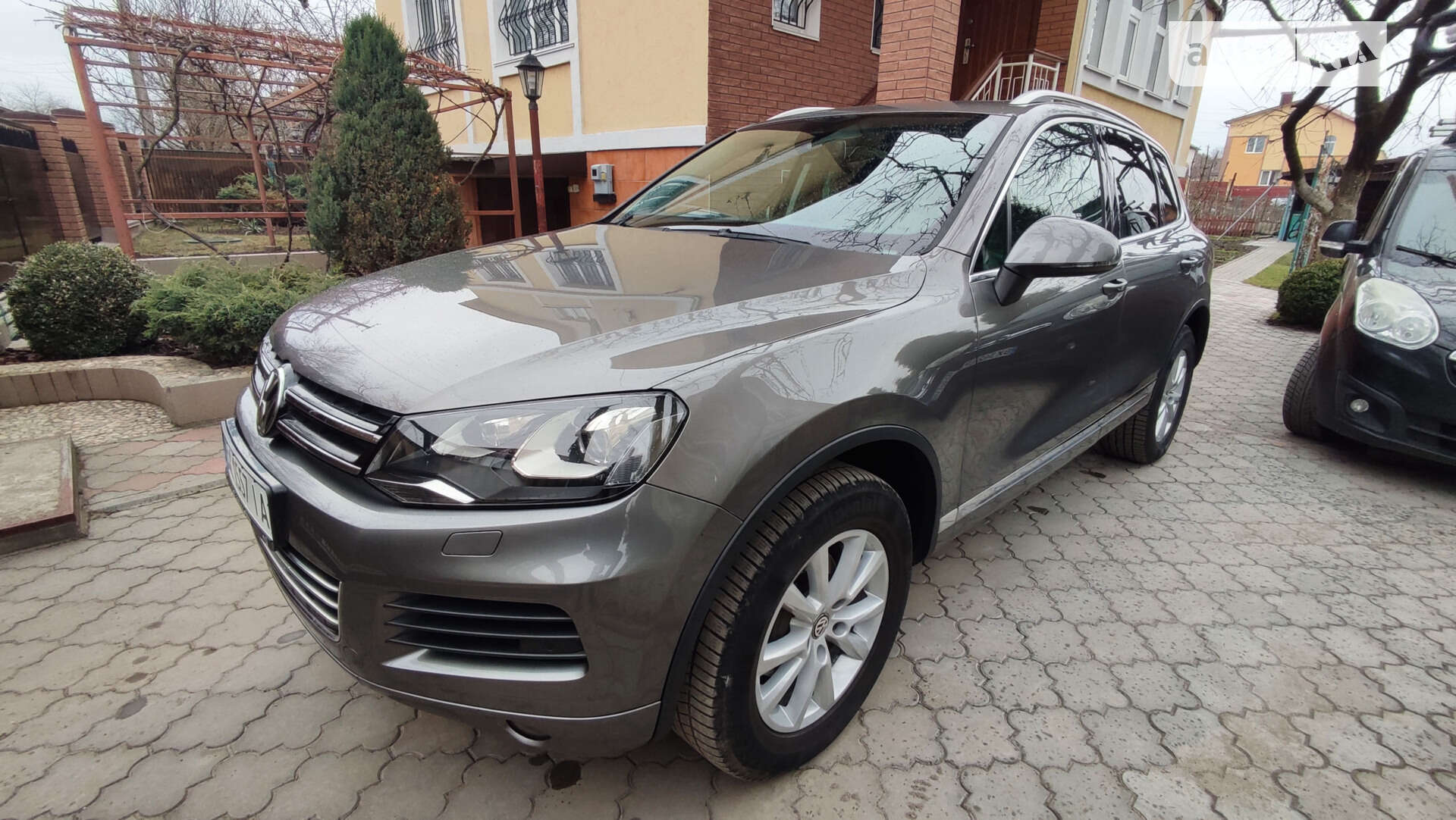 VOLKSWAGEN TOUAREG 2012