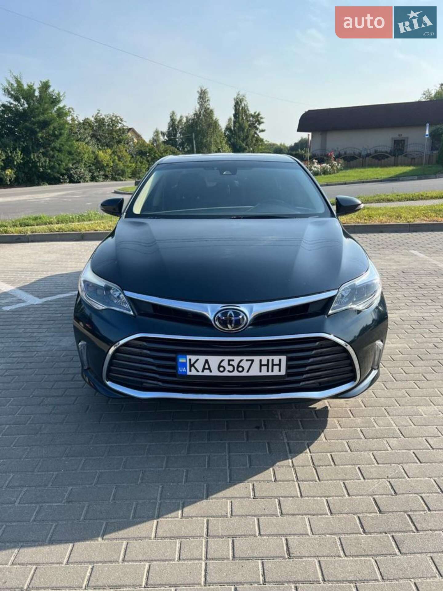 TOYOTA AVALON 2016
