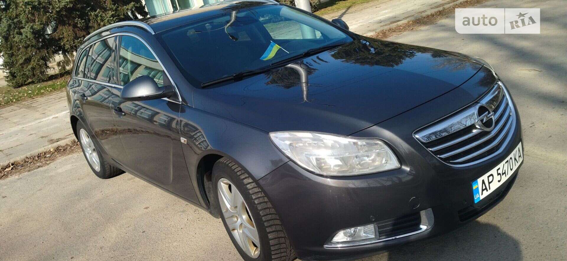 Головне фото звіту автомобіля OPEL INSIGNIA 2011