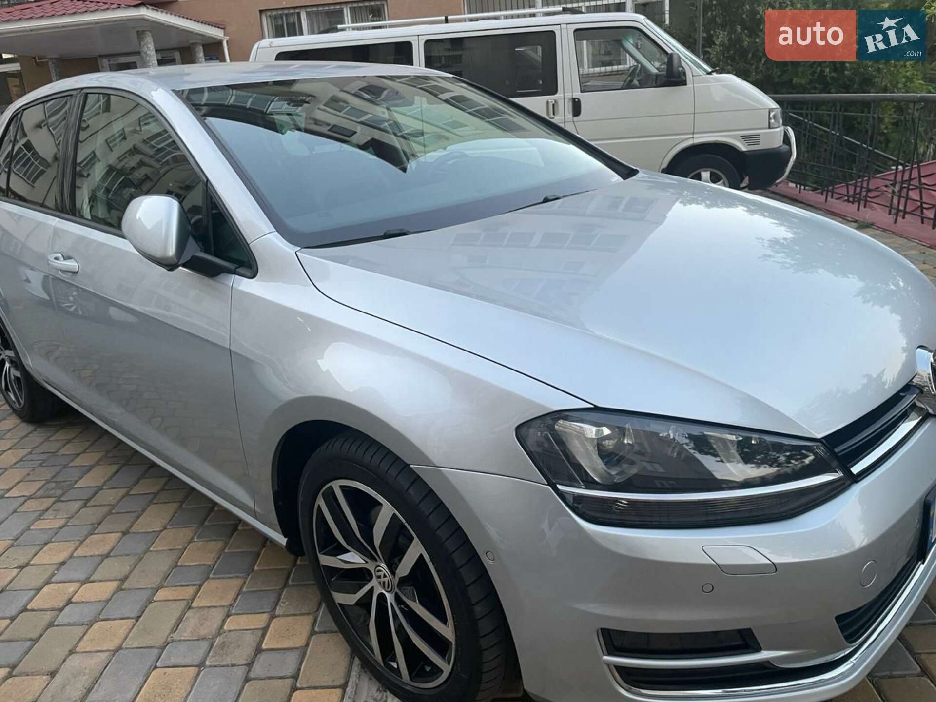 VOLKSWAGEN GOLF 2014