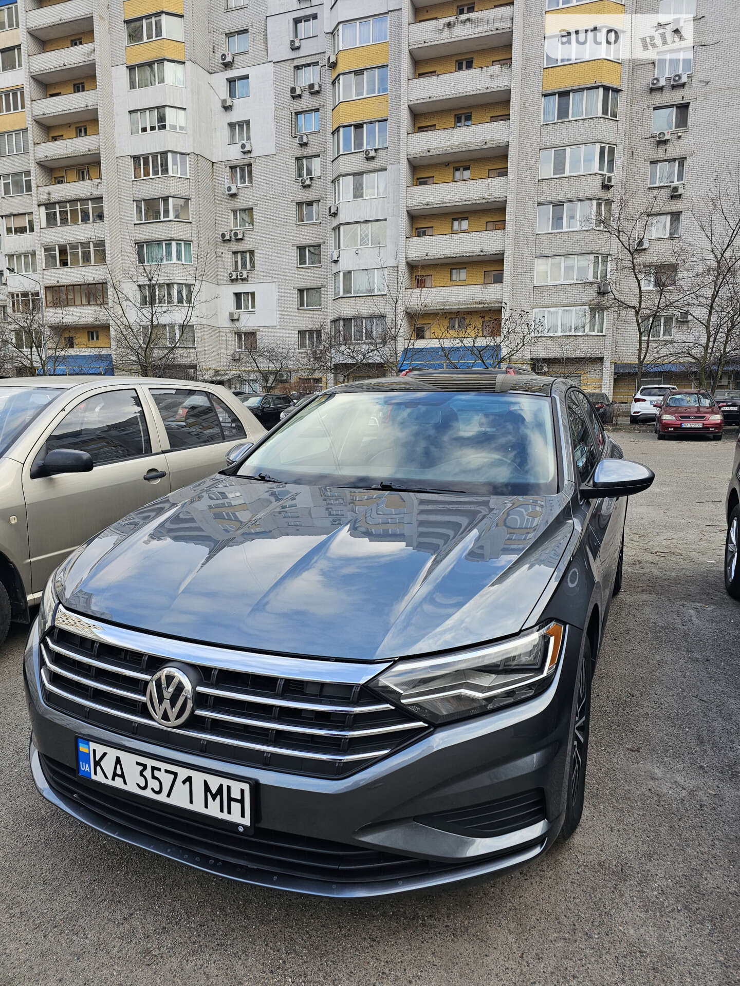 VOLKSWAGEN JETTA 2019