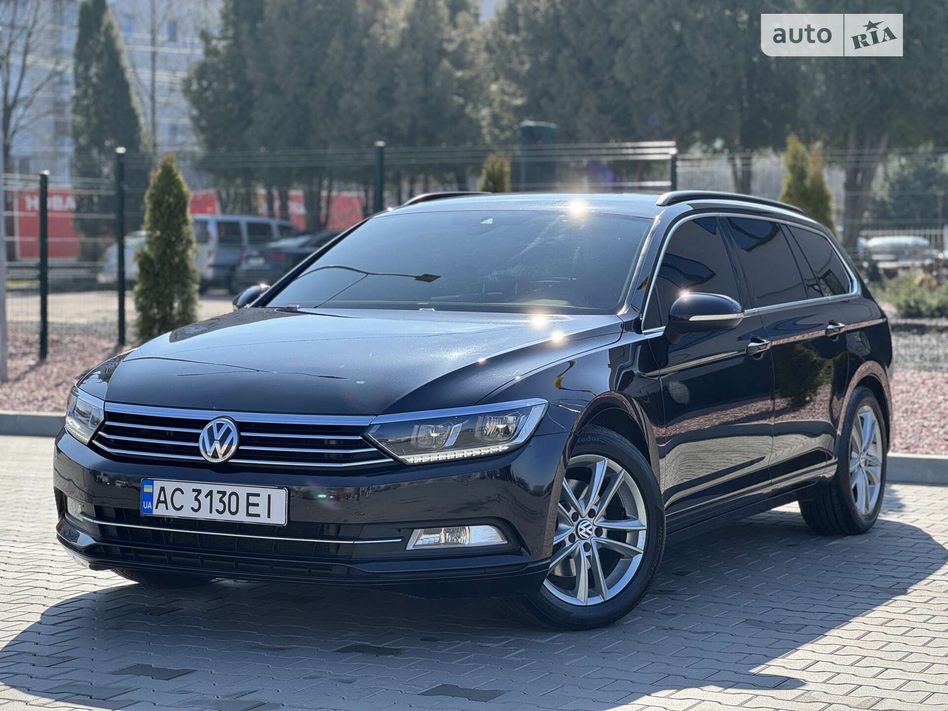VOLKSWAGEN PASSAT 2017