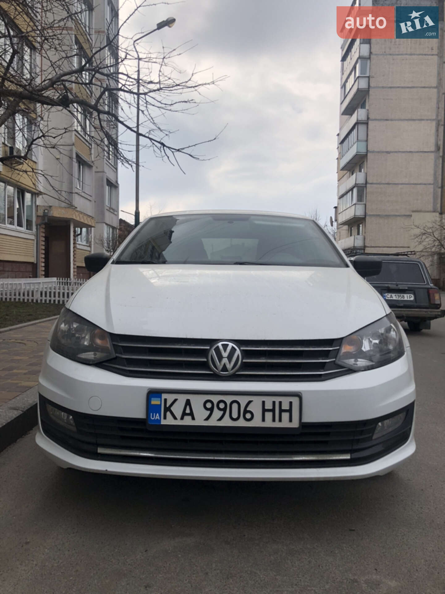 VOLKSWAGEN POLO 2017
