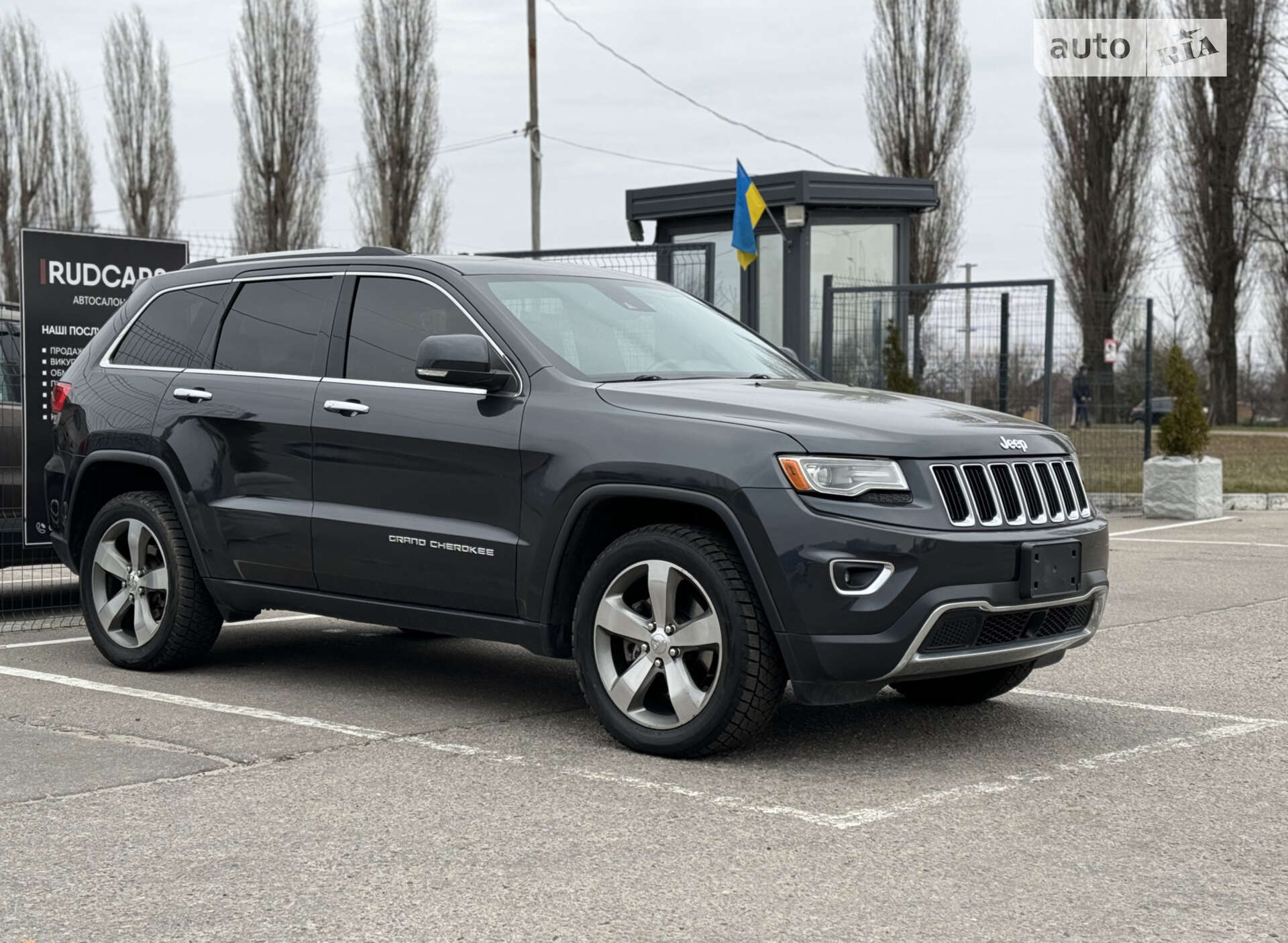 JEEP GRAND CHEROKEE 2013