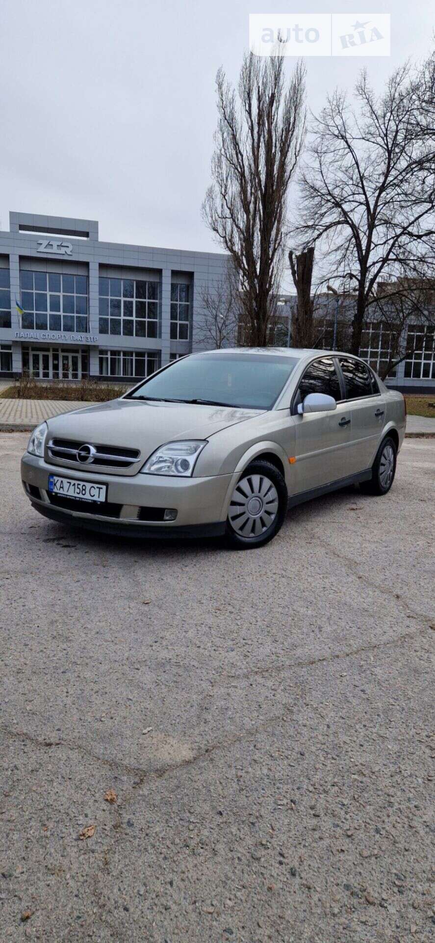 Головне фото звіту автомобіля OPEL VECTRA 2003