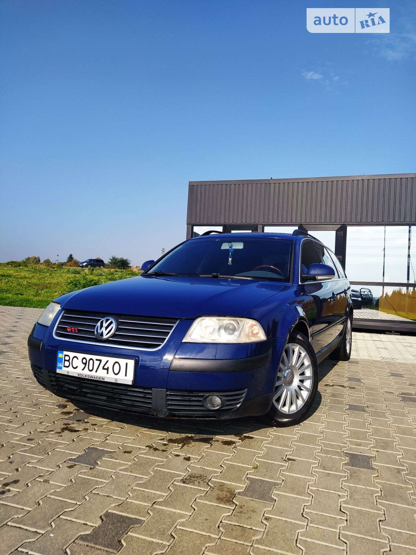 VOLKSWAGEN PASSAT 2003