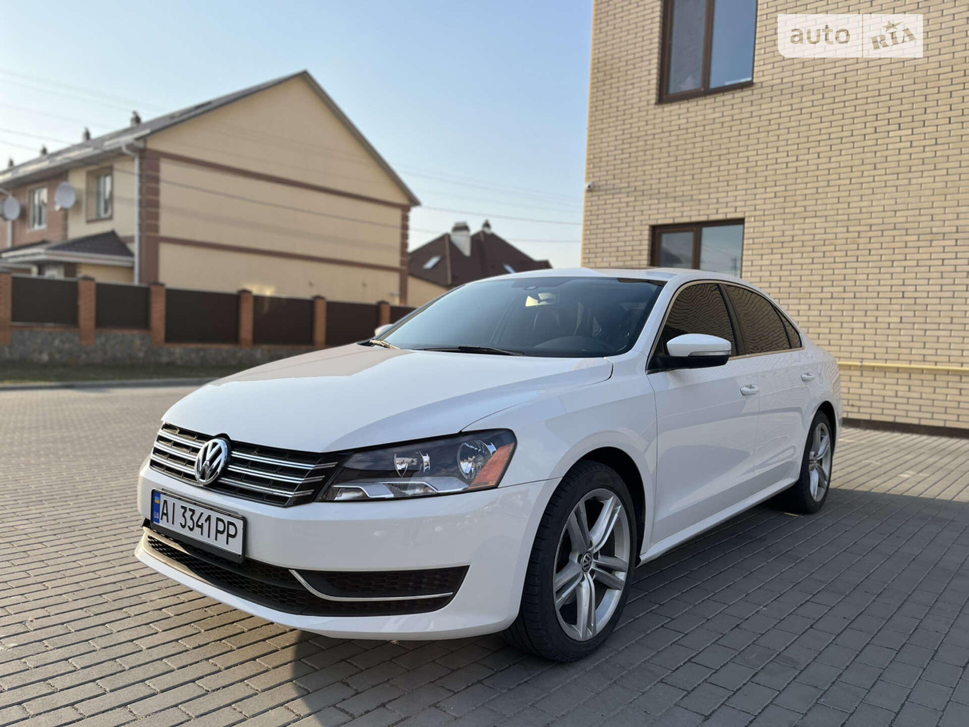 VOLKSWAGEN PASSAT 2014