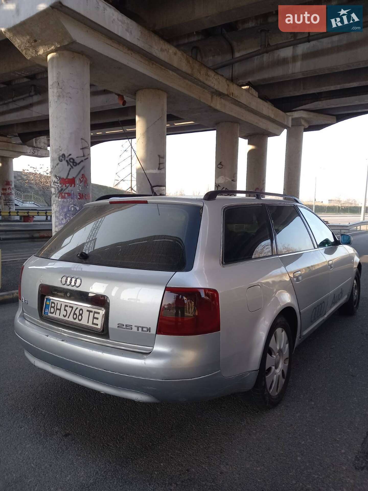 AUDI A6 1998